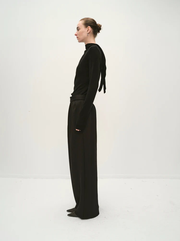 VIKTORIA CHAN RHEA BLACK TOP 225