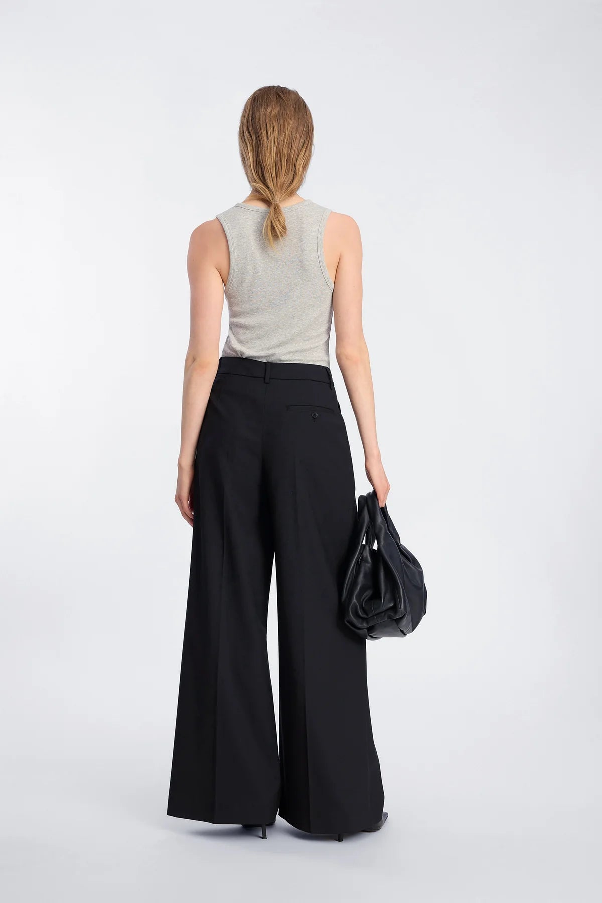 MUNTHE LUPON BLACK PANTS 126