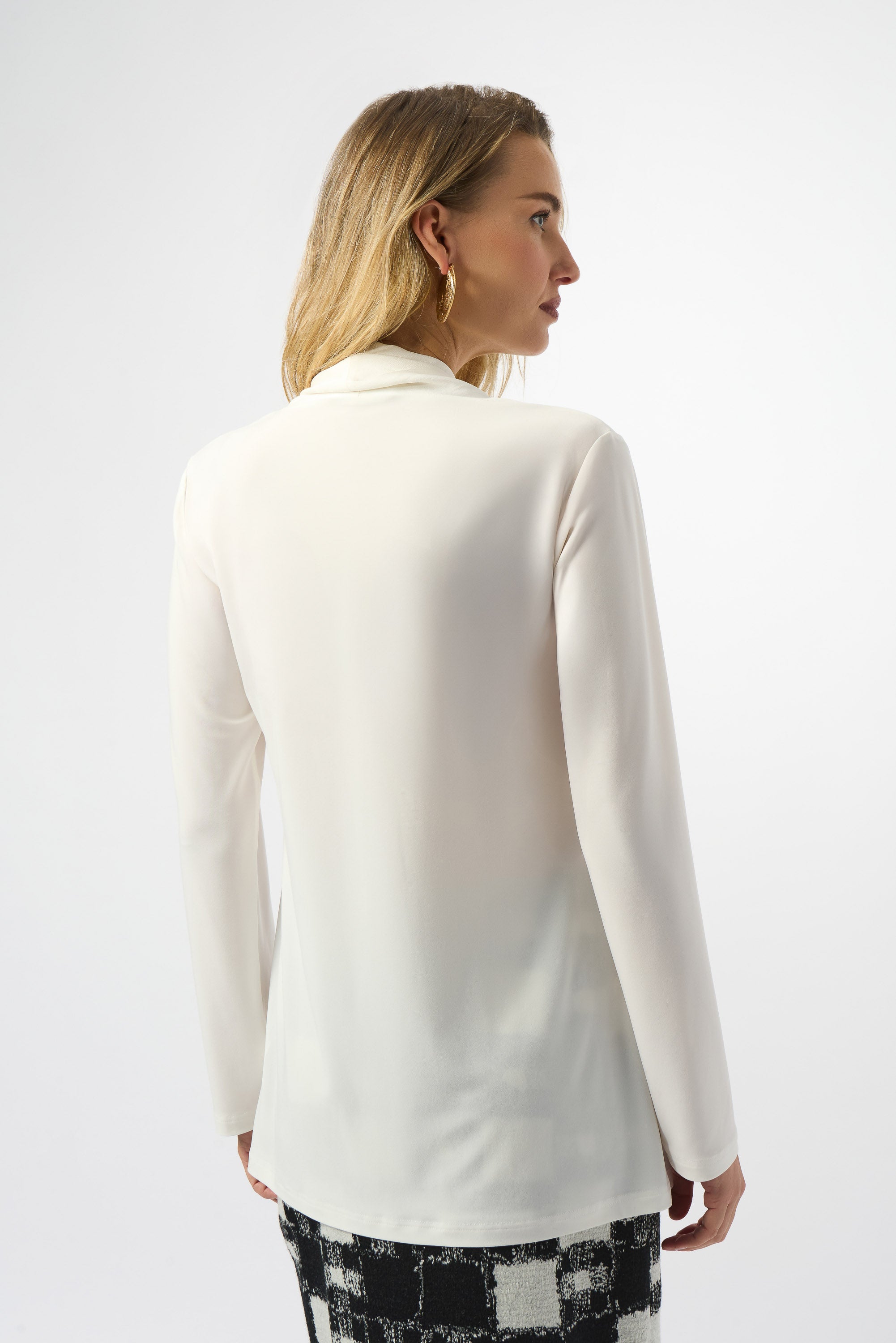 JOSEPH RIBKOFF WHITE LOOSE FIT BLOUSE 253003 225