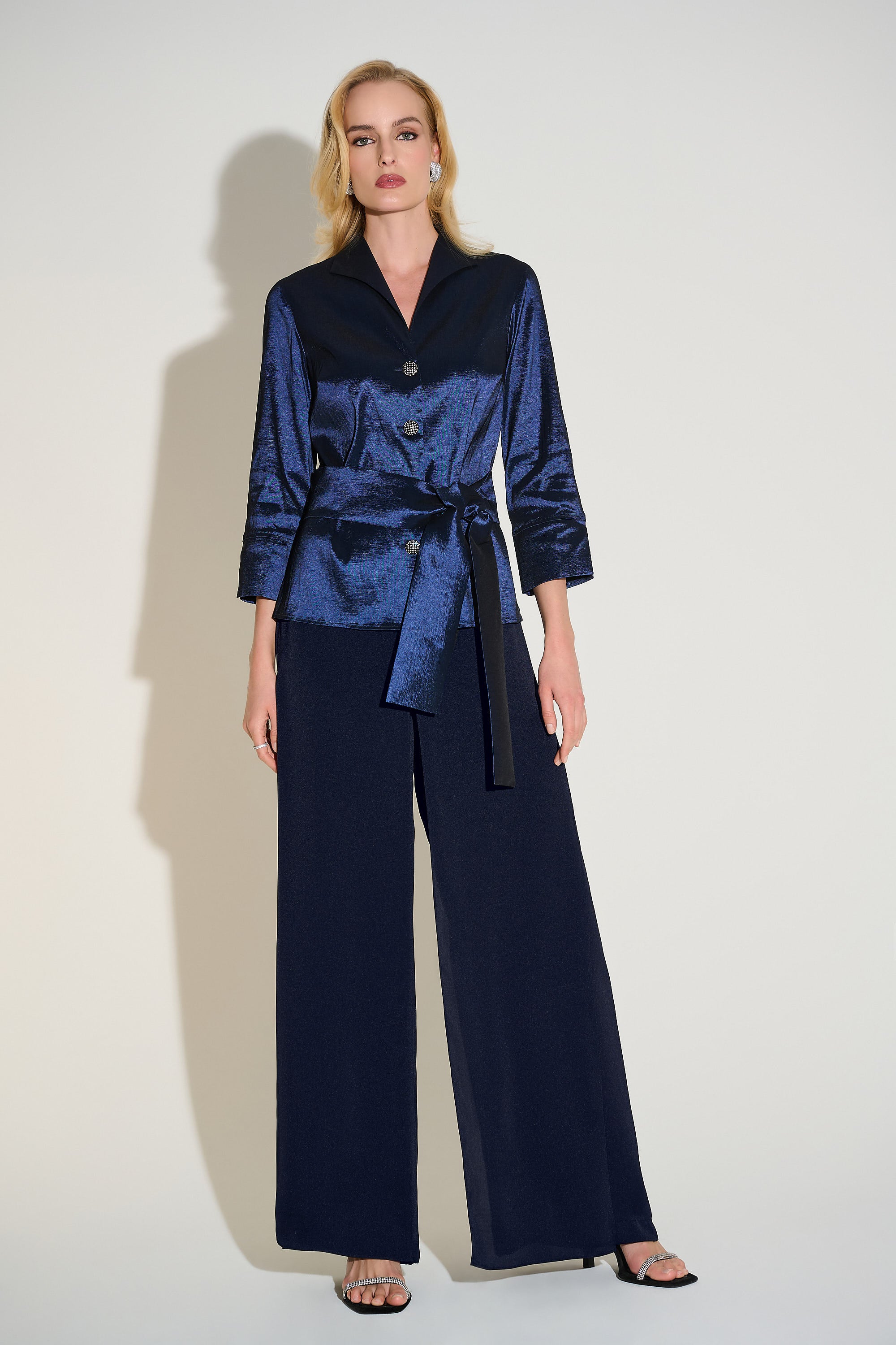 JOSEPH RIBKOFF NAVY BLOUSE 253797 225