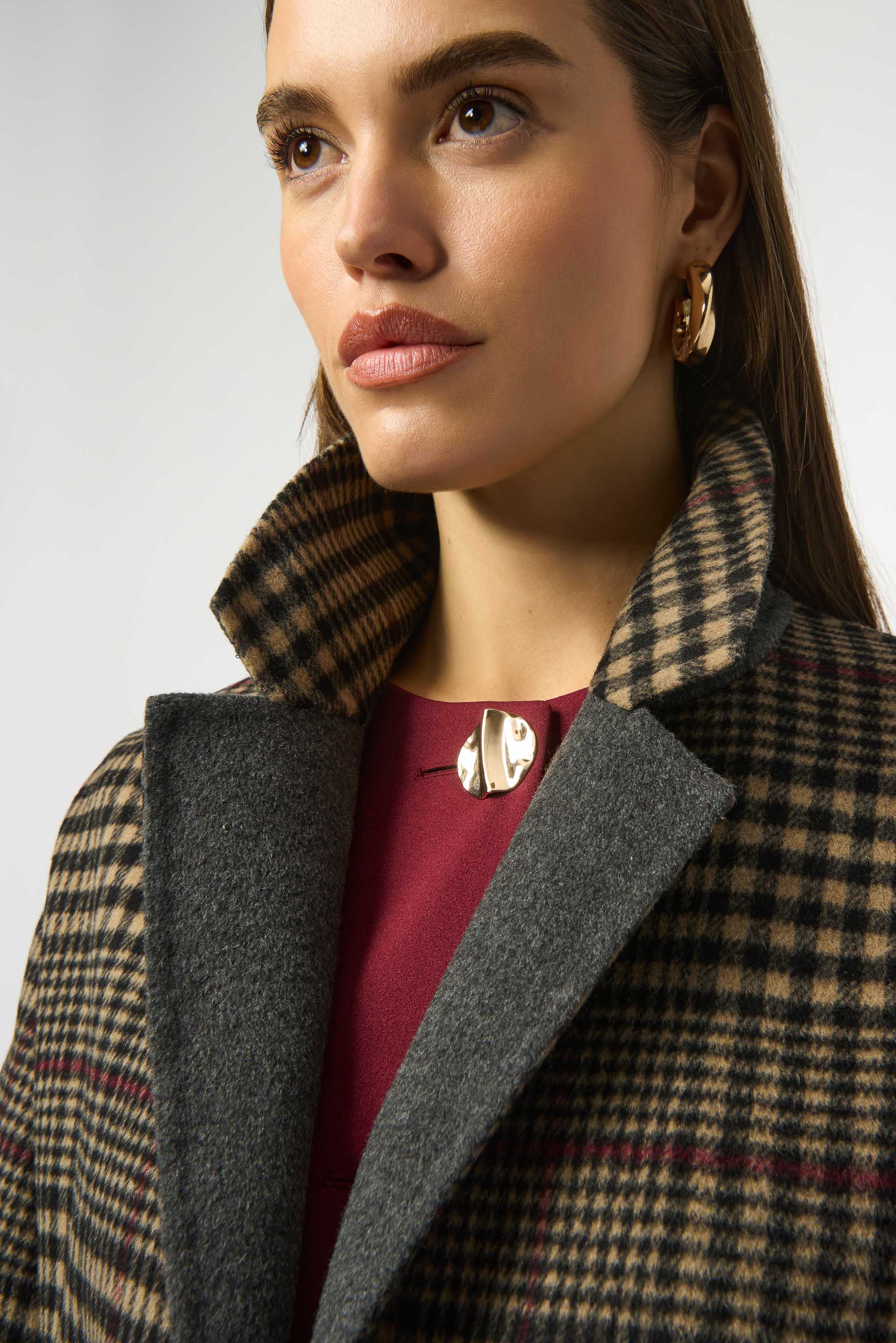 JOSEPH RIBKOFF CHECK COAT 253946 225
