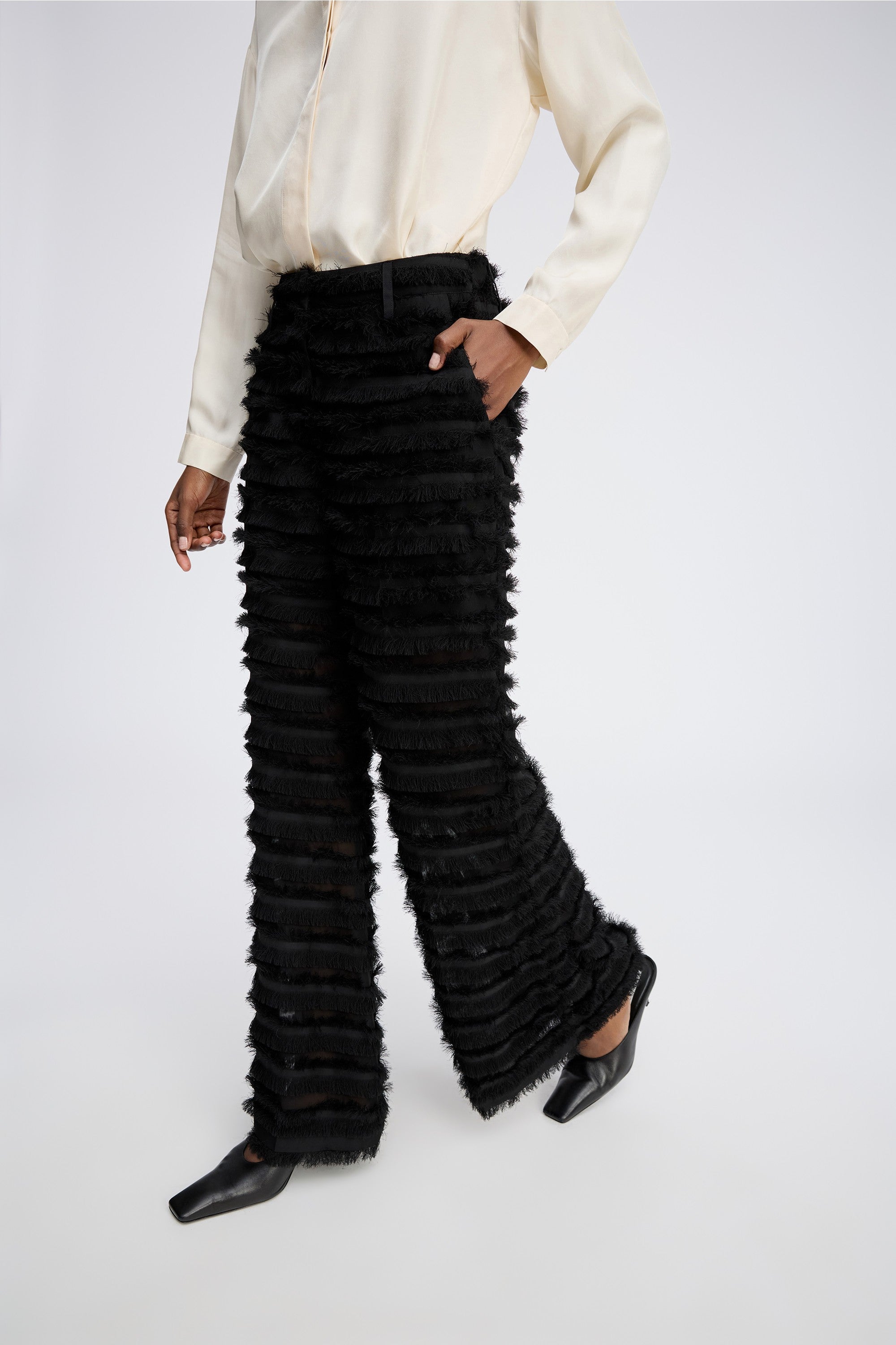 MUNTHE LAITH BLACK TROUSERS 225