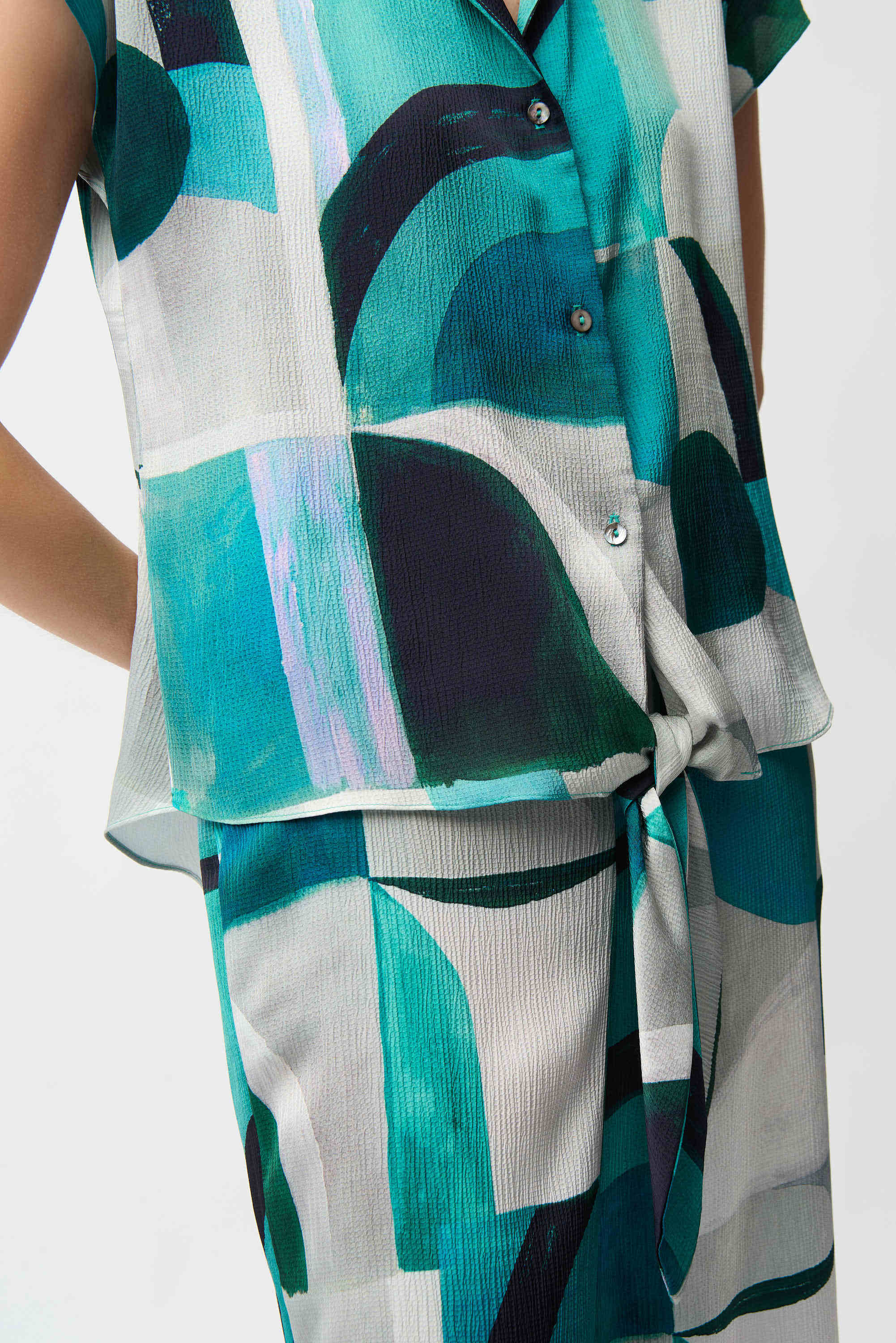 JOSEPH RIBKOFF MULTI TOP 261065-684 126
