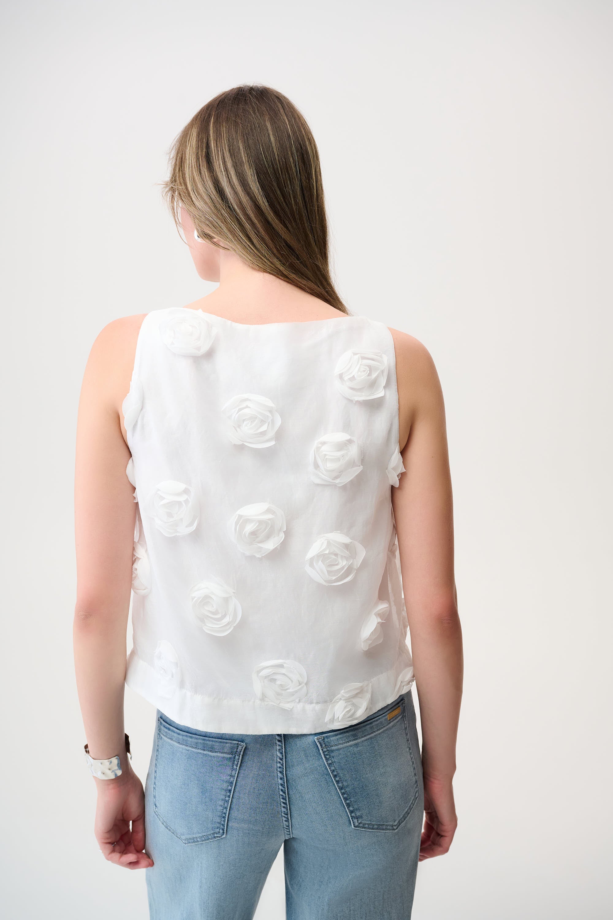 JOSEPH RIBKOFF TOP WHITE FLORAL 261220-34 126