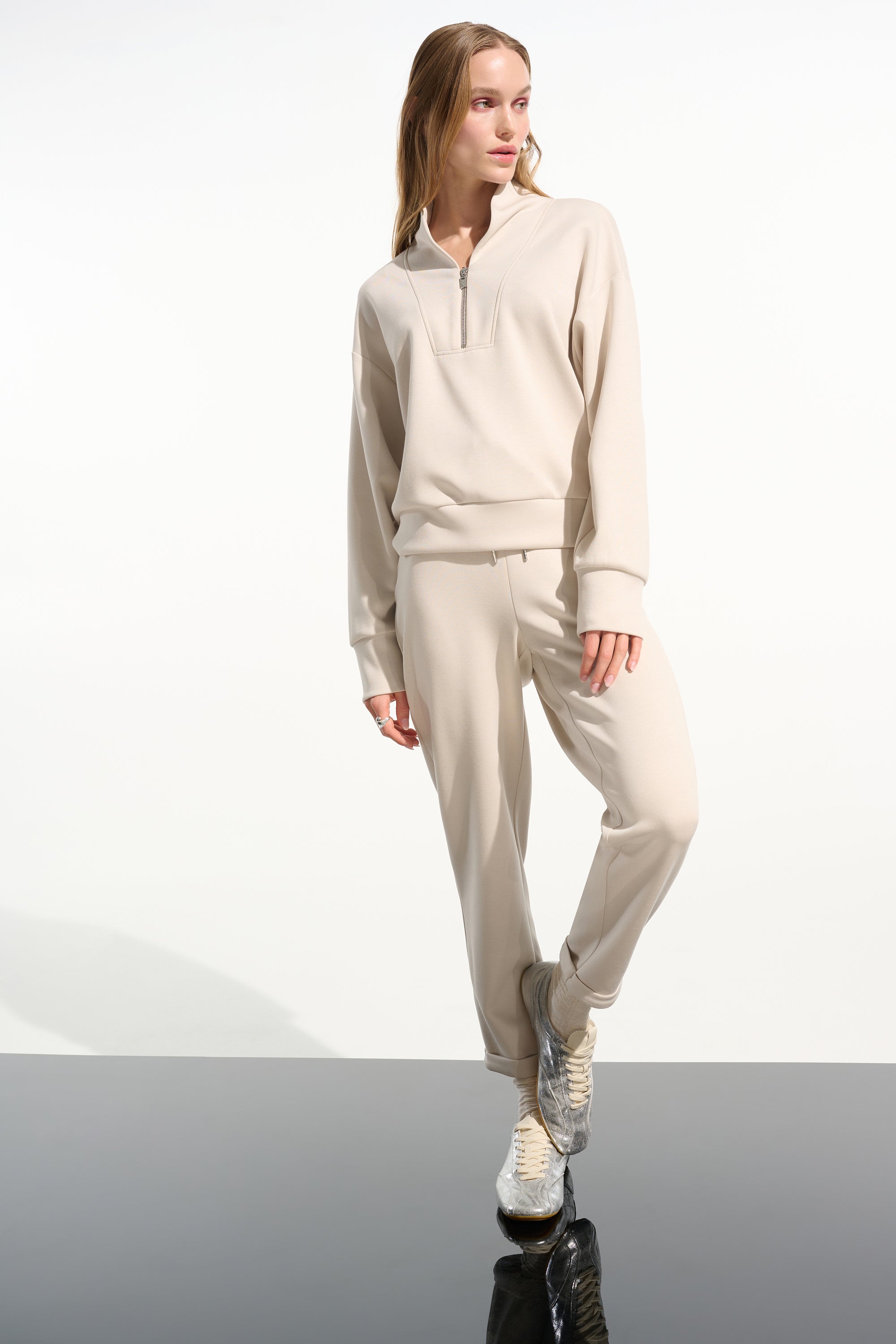 JOSEPH RIBKOFF JERSEY SWEATSHIRT CREAM 261610-3854 126