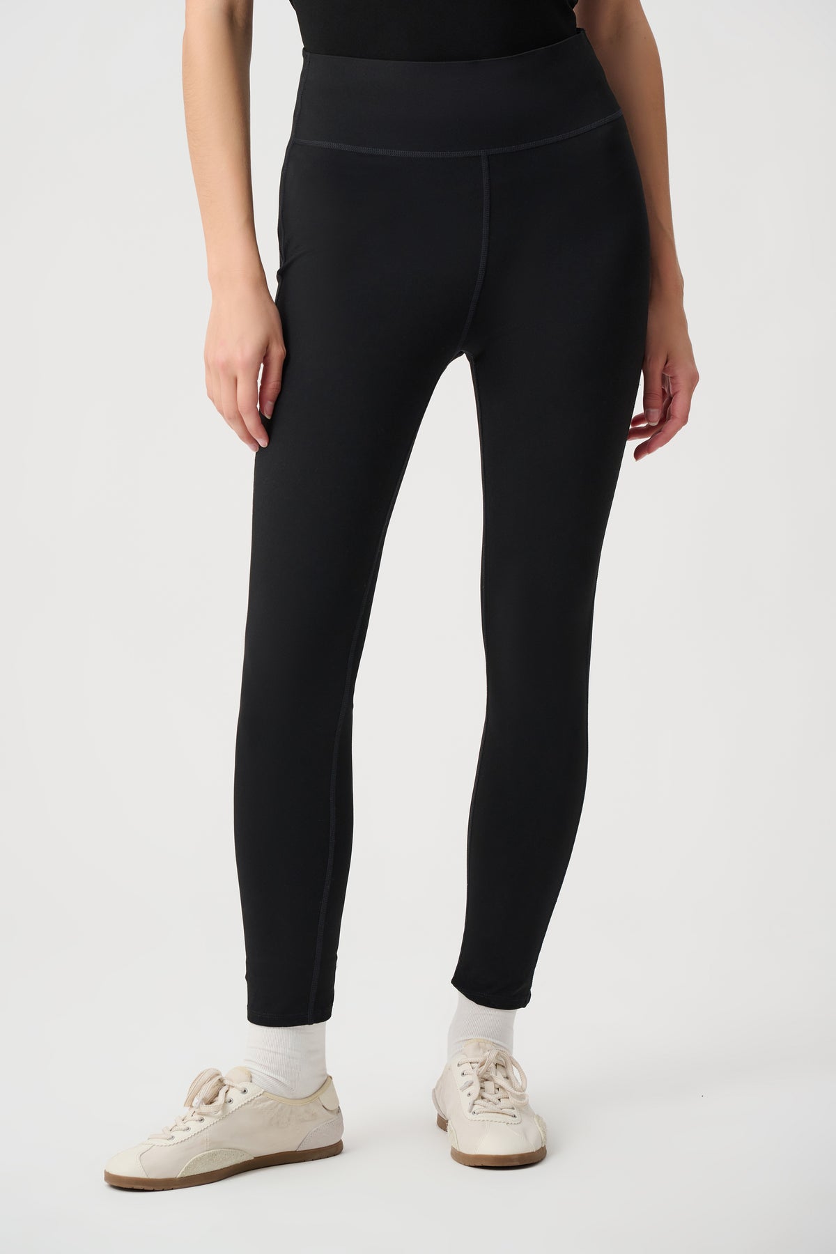 JOSEPH RIBKOFF BLACK PANT 261625F26 11 226