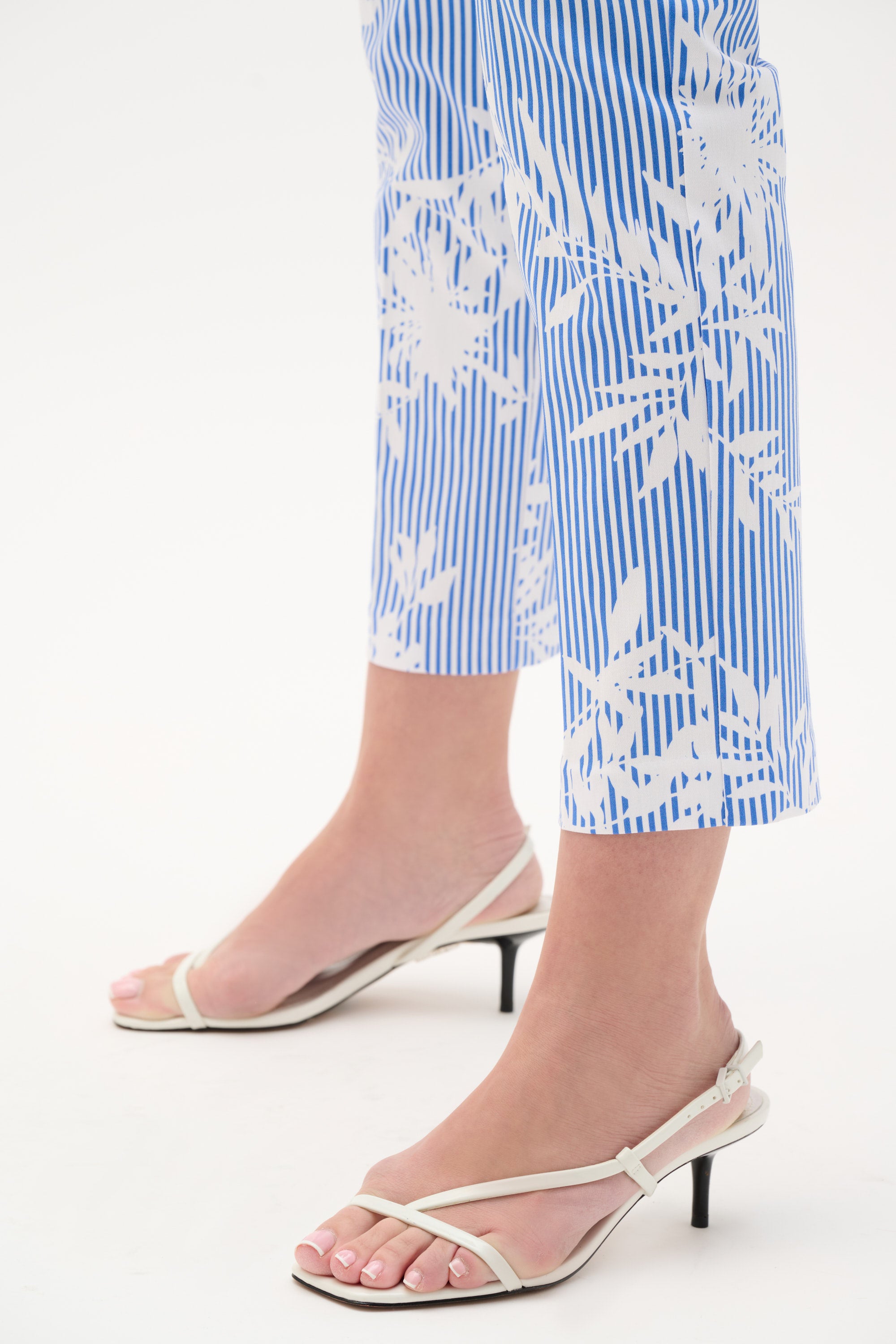 JOSEPH RIBKOFF PANT VANILLA/BLUE 262192-4473 126