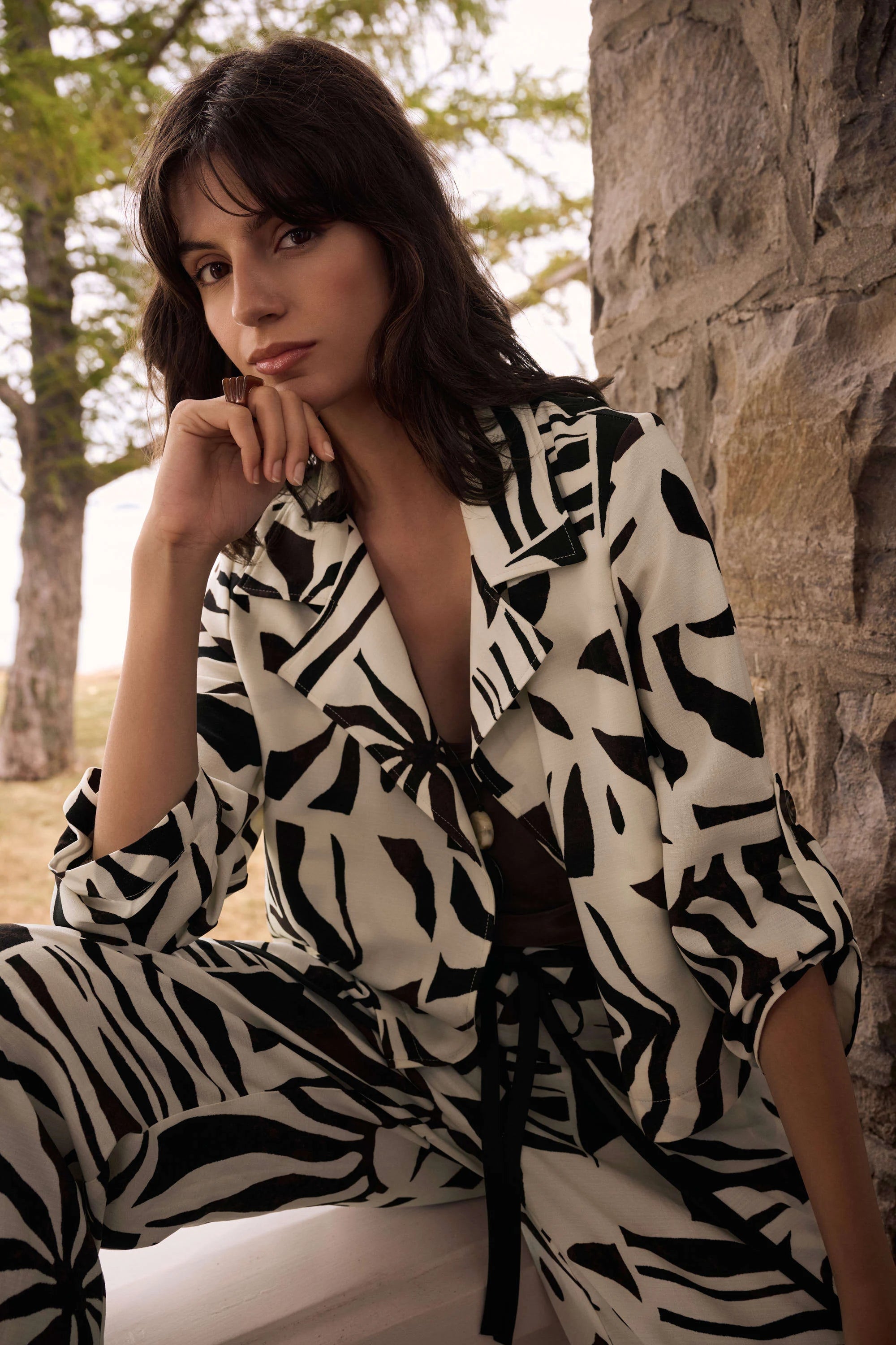 JOSEPH RIBKOFF PRINTED BLAZER 262193-1109 126