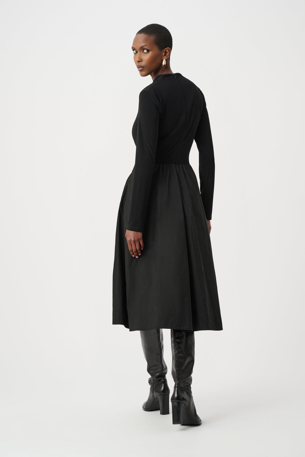 JOSEPH RIBKOFF BLACK DRESS 263145 11 226