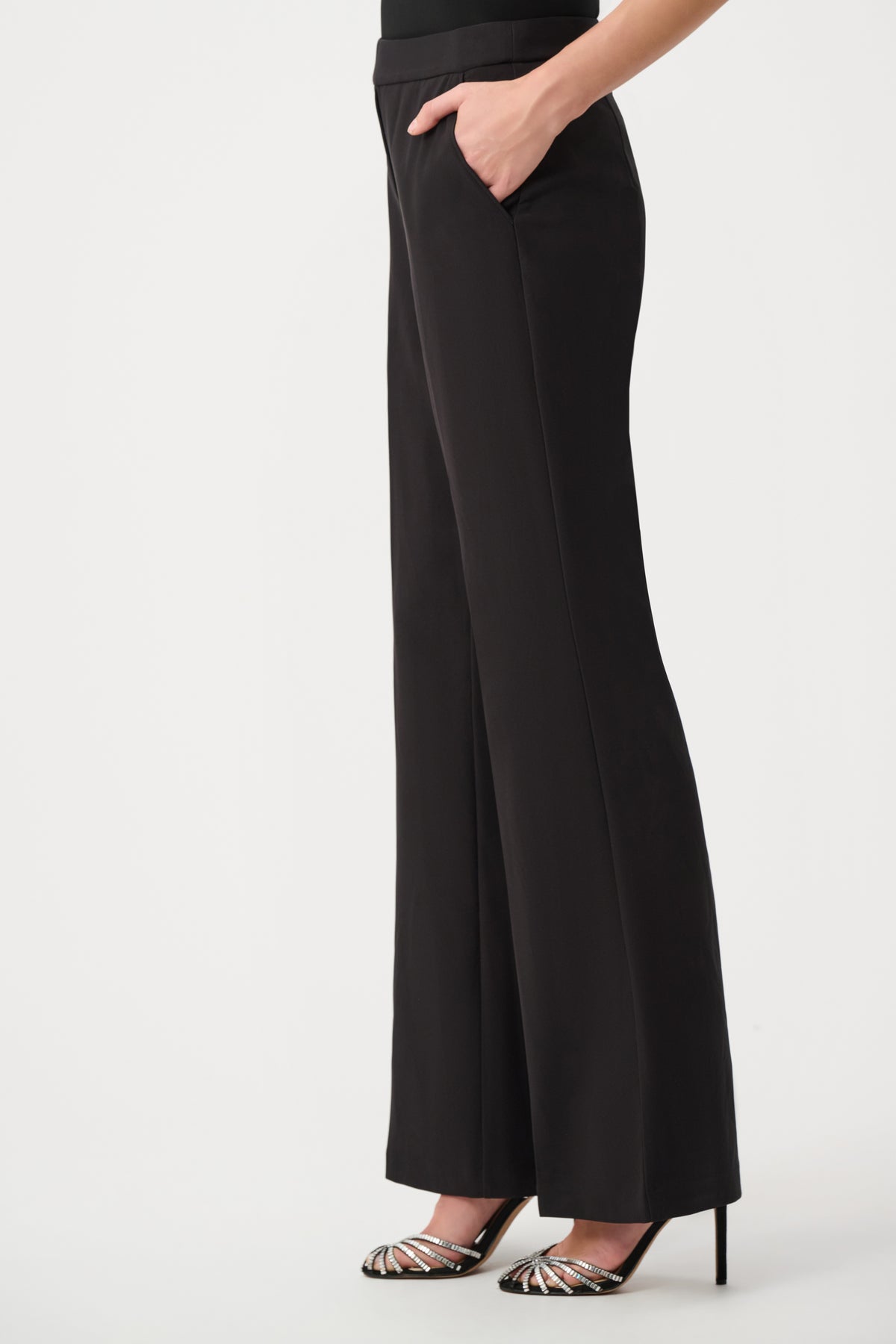 JOSEPH RIBKOFF BLACK PANT 263746 11 226