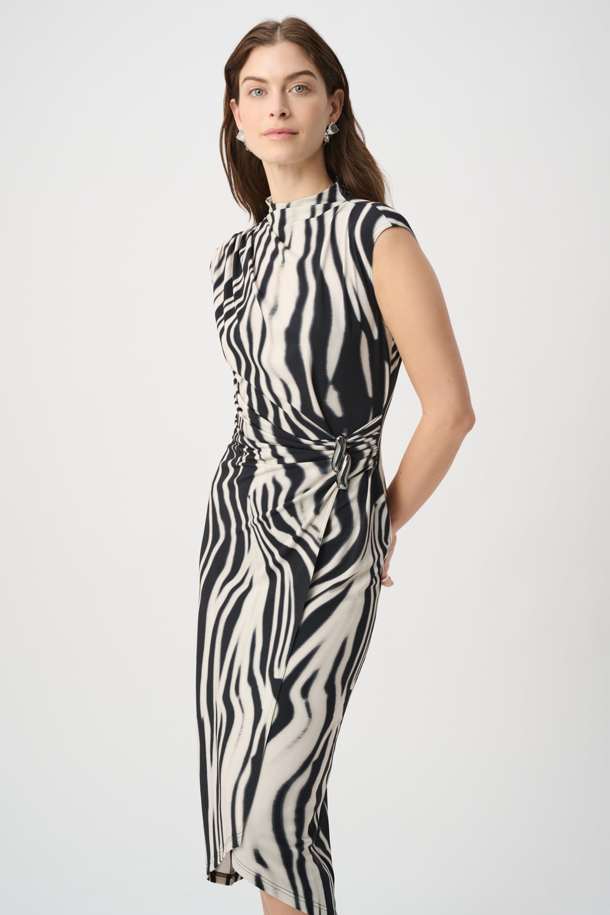 JOSEPH RIBKOFF BLACK WHITE FUNNEL NECK DRESS 264051 511 226