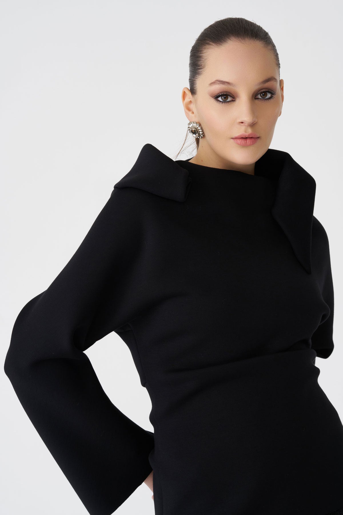 BIZE BLACK COLLAR TOP BC4070 226