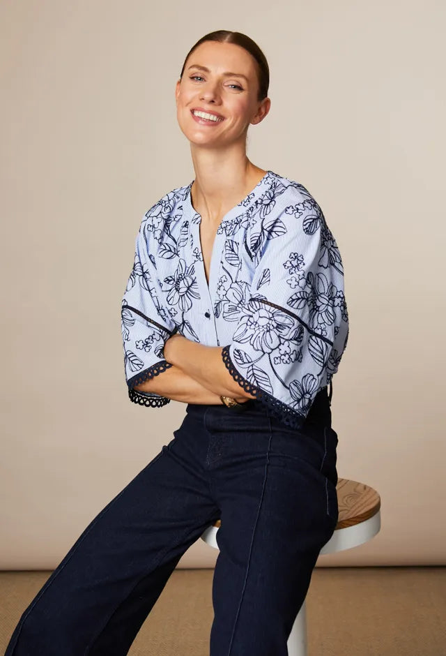 FEE G BLUE STRIPE BLOUSE 937Y133 GEMMA 126