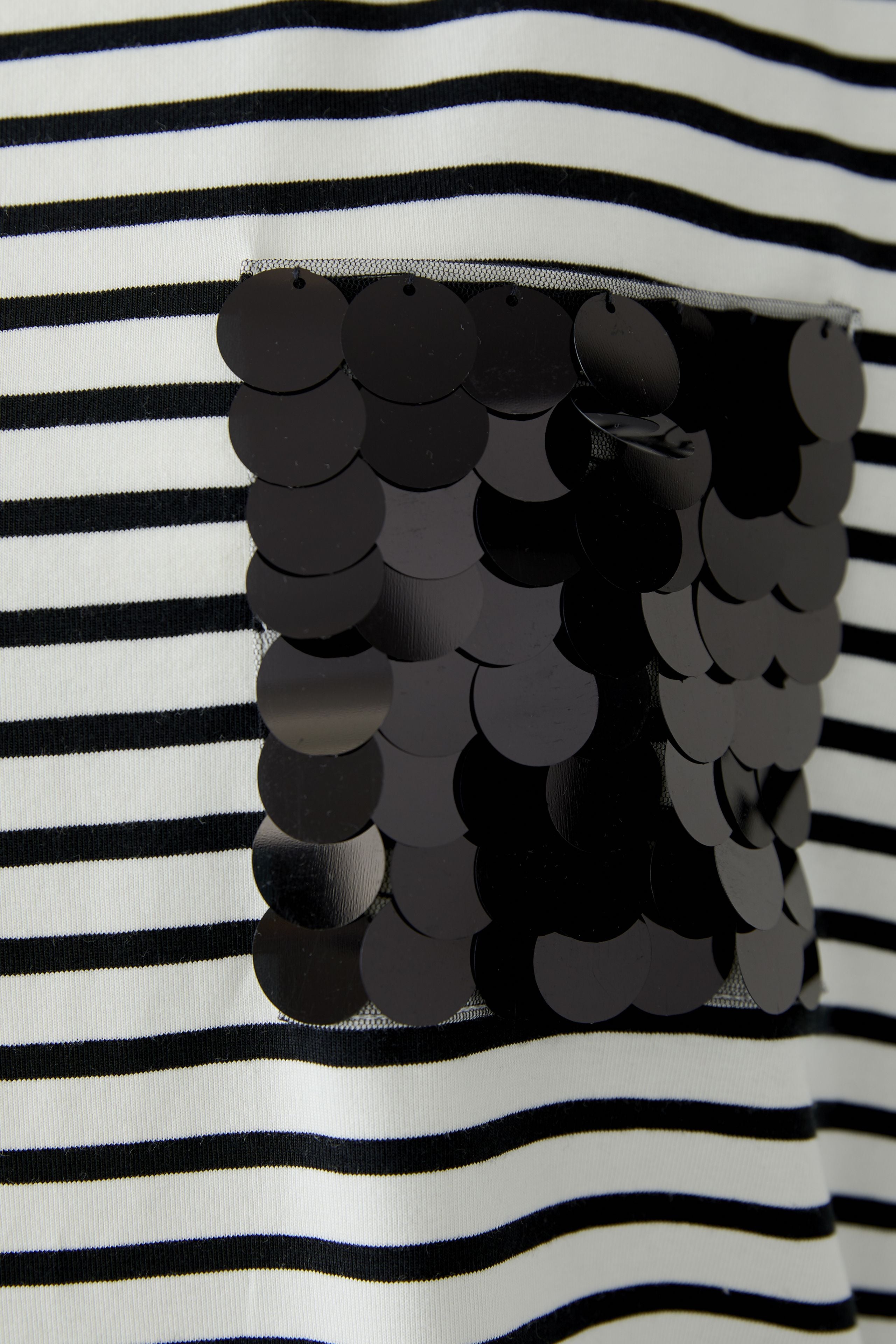 OUI BLACK T-SHIRT 94921 225