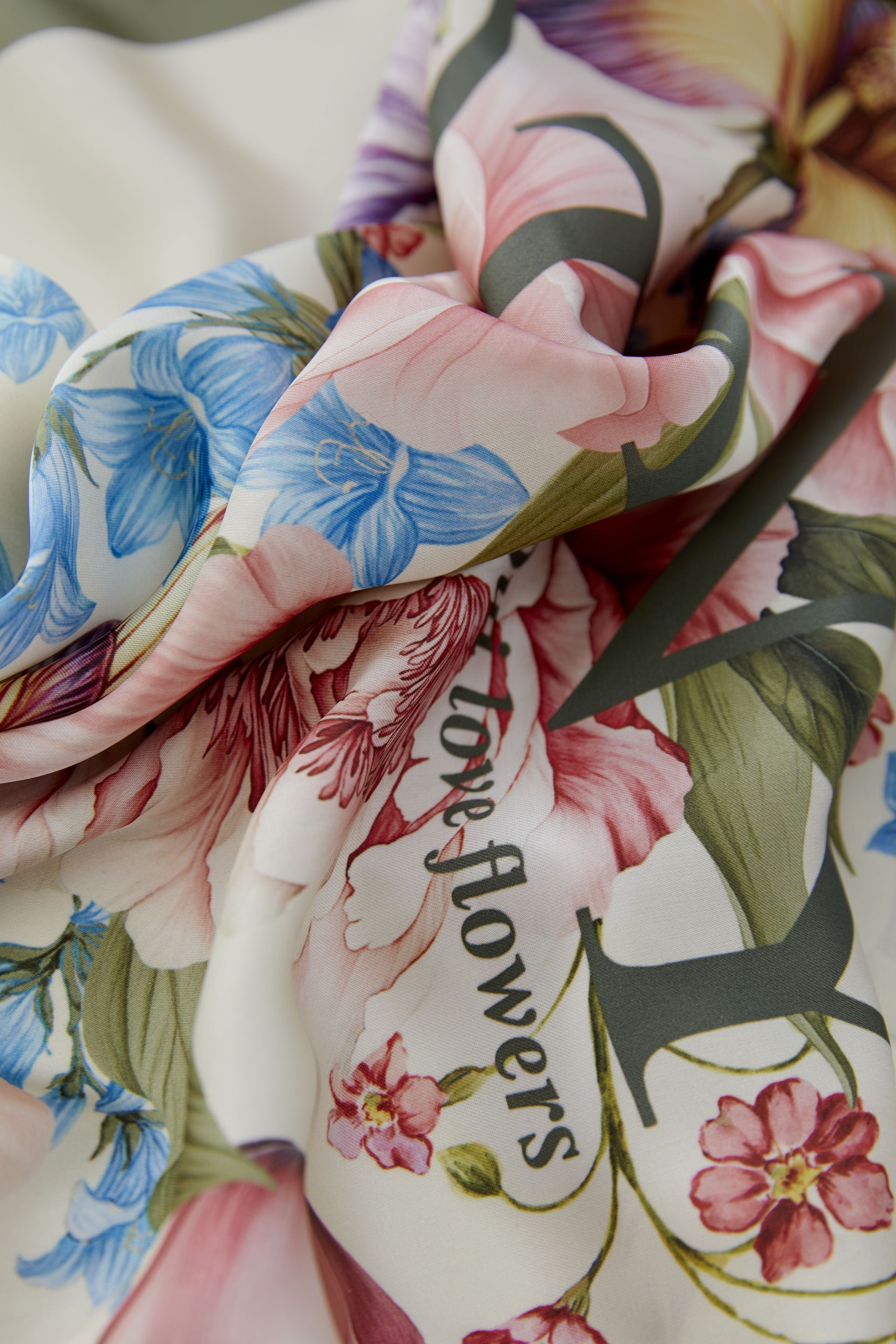 OUI KHAKI SCARF 96804 126