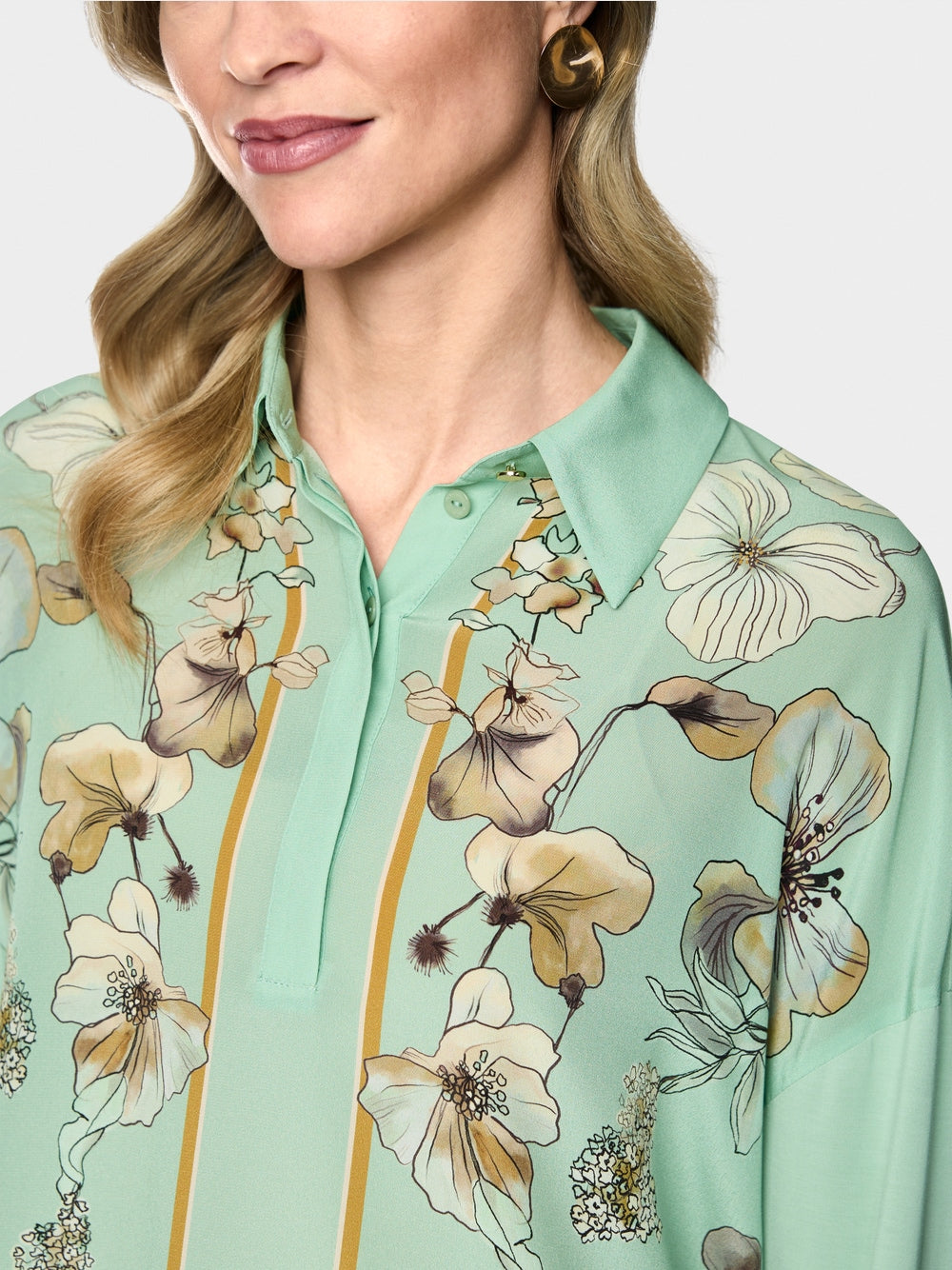 MARCCAIN MINT FLORAL SHIRT BC5504J43 505 226