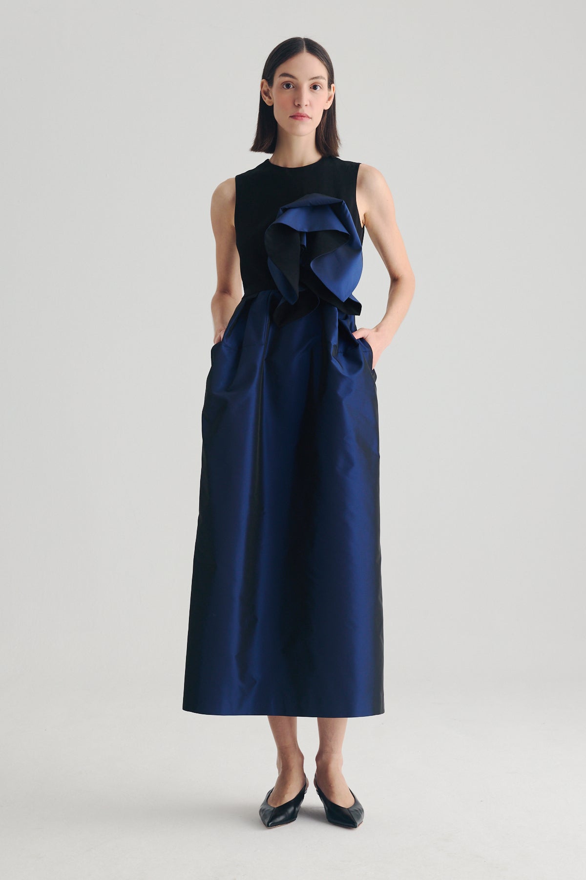05-042 birelin couture black taffeta dress