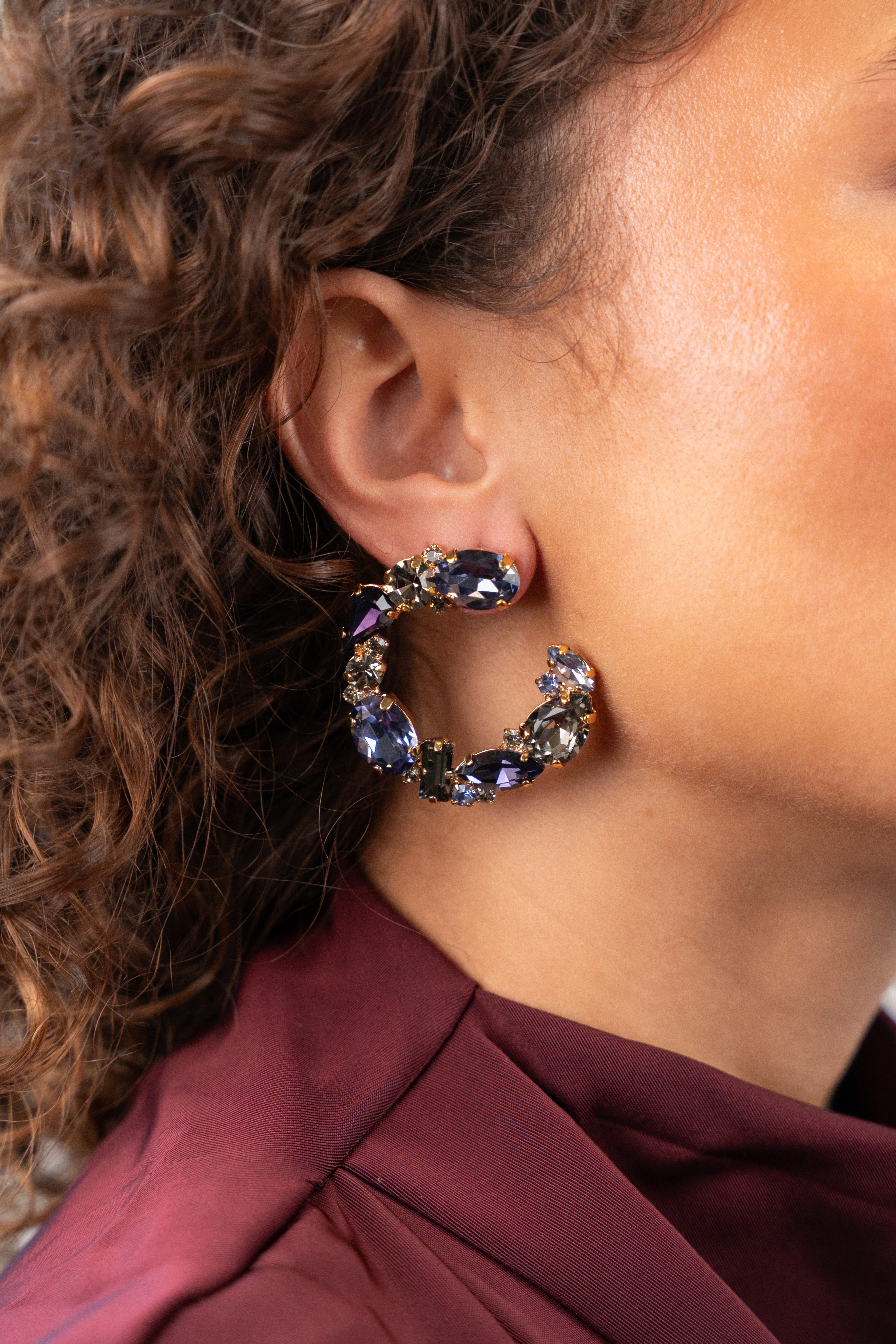 LOTT. GIOELLI ROUND DARK PURPLE EARRINGS G37996 126