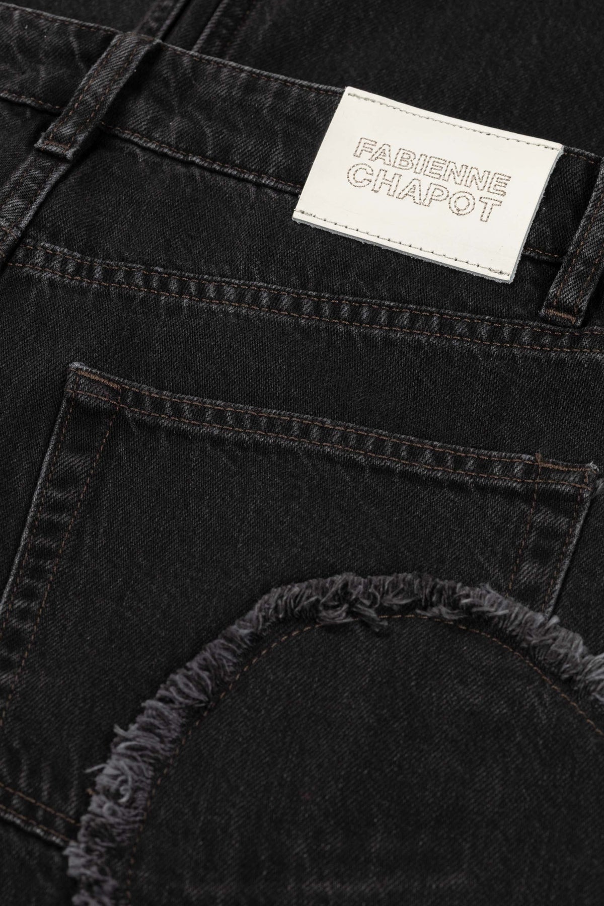 FABIENNE CHAPOT BLACK ZOE HEART JEANS CLTJNS54AW269210 226