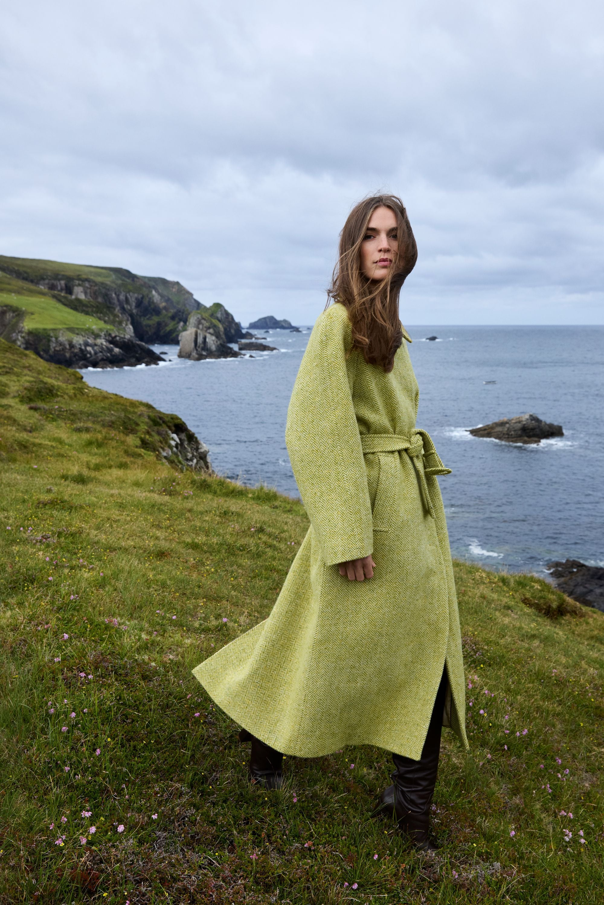 TRIONA GREEN COAT CADHLA 01 226
