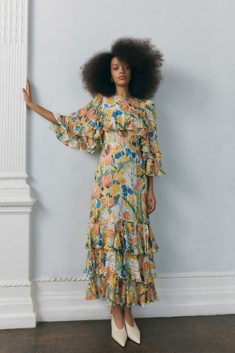 QUEENS OF ARCHIVE - ELEANOR LADY GARDEN QOA230 126