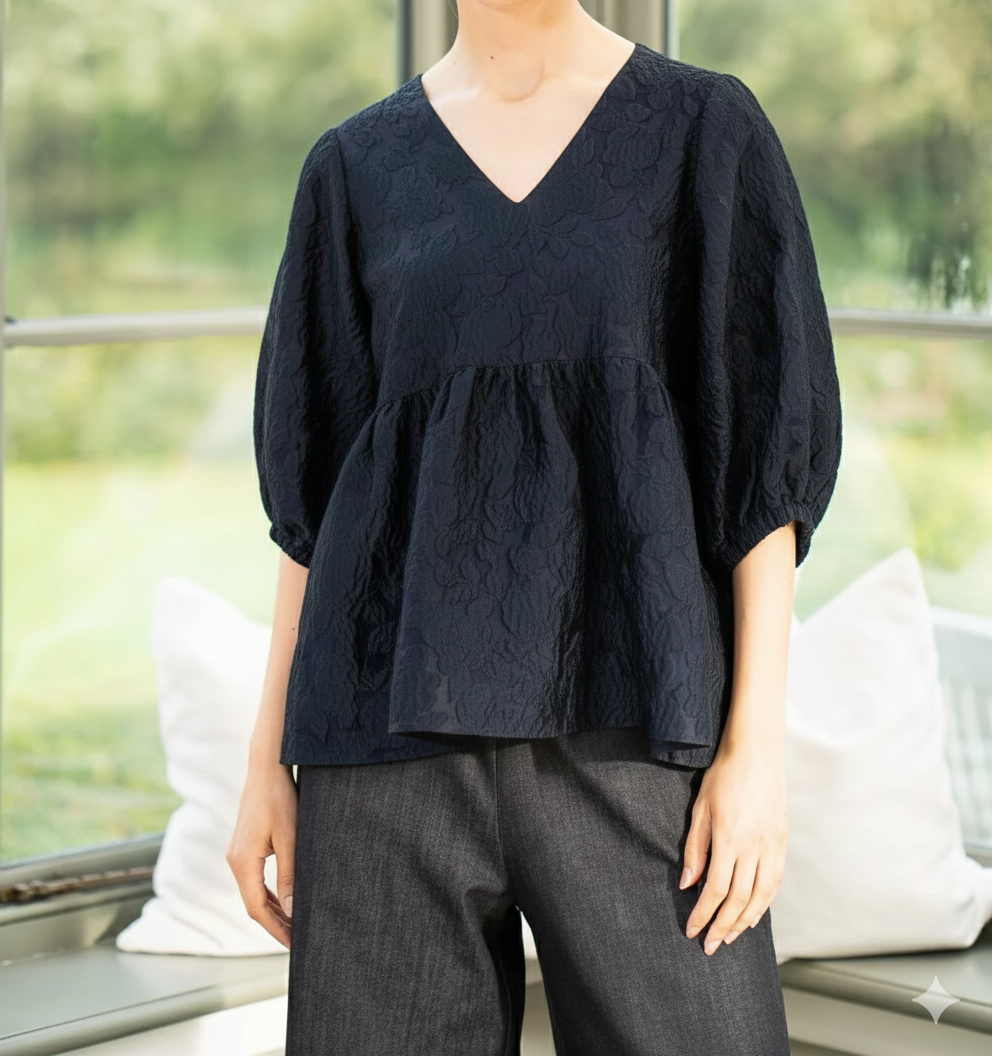ROISIN LINNANE FIG NAVY TOP 225