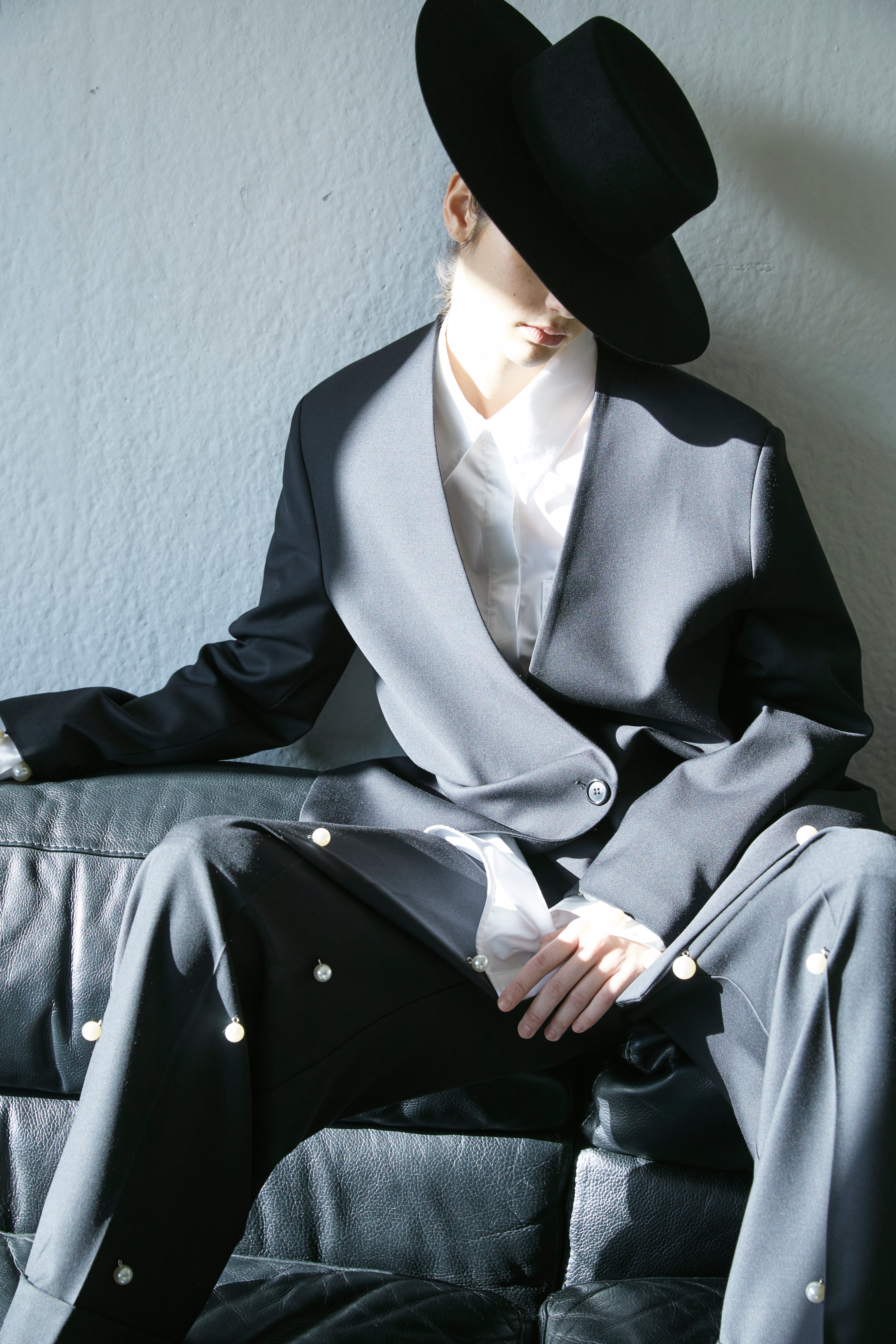 MEIMEIJ BLACK OVERSIZED PEARL JACKET M5IH01 225