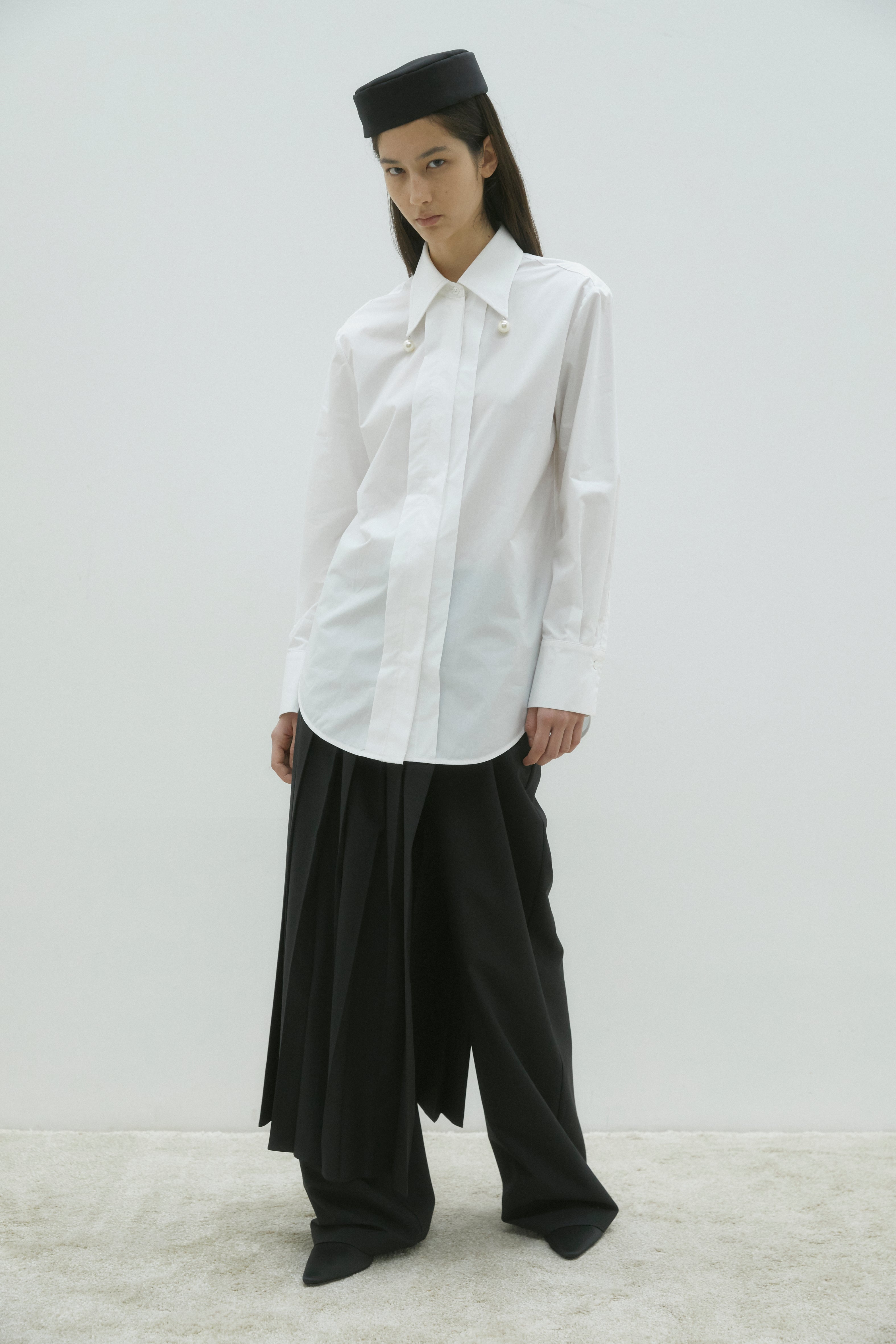 MEIMEIJ WHITE OVERSIZED PEARL BLOUSE M5IR03 225