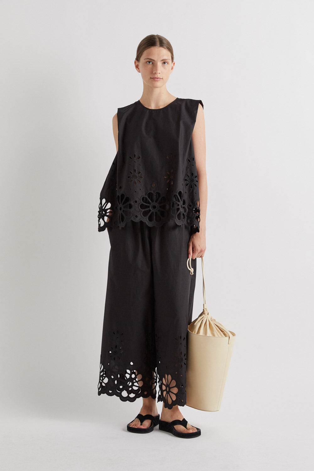 MEIMEIJ BLACK LACE TRIM TOP M6EAA3 126