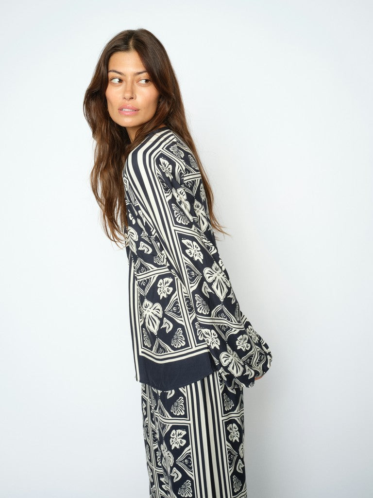 MOS MOSH MMMILKEY LINOCUT BLOUSE NAVY 181040 226