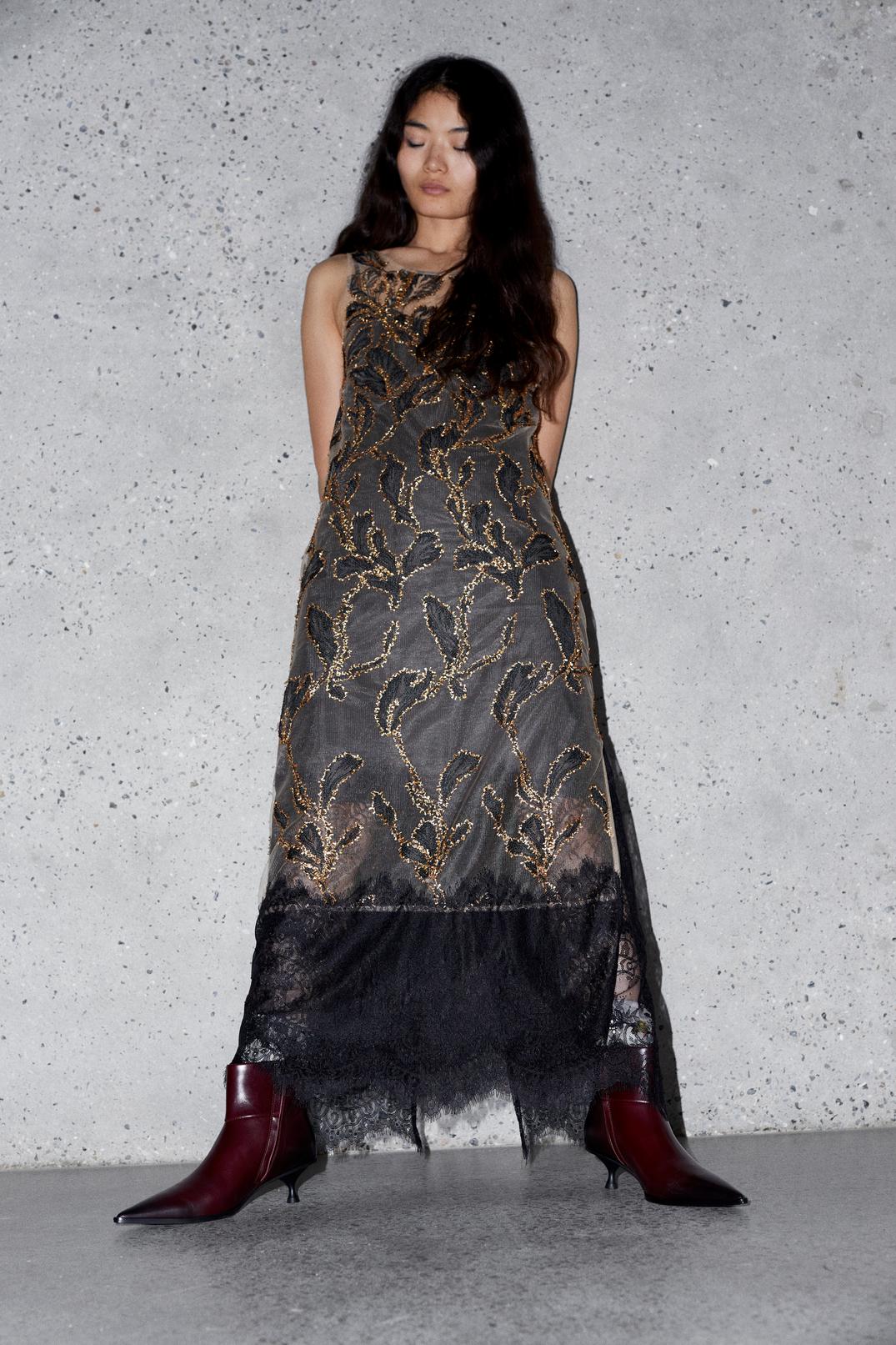 MUNTHE LAZO LACE DRESS 225