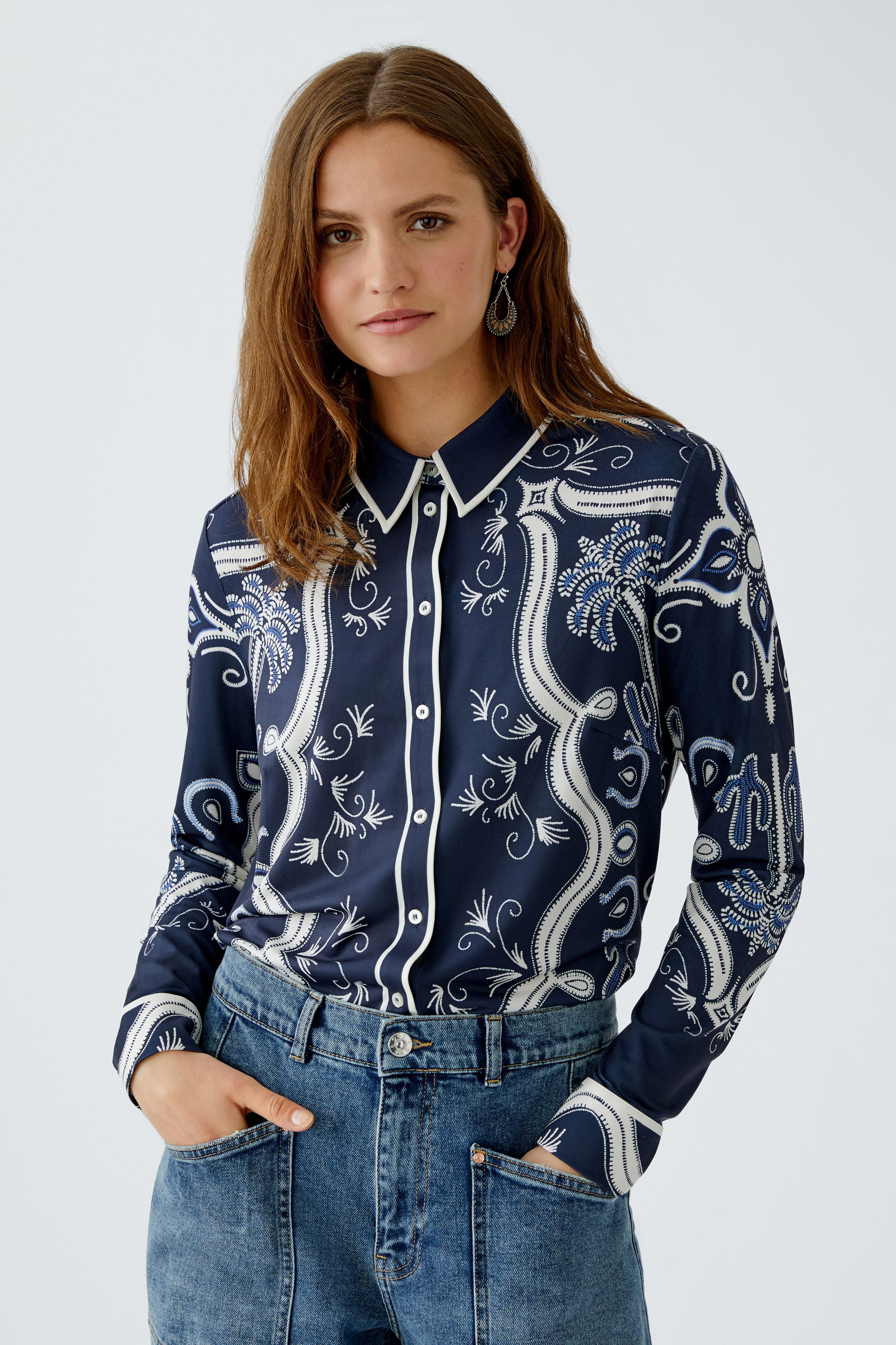 OUI BLUE BLOUSE 94228 MACBEES
