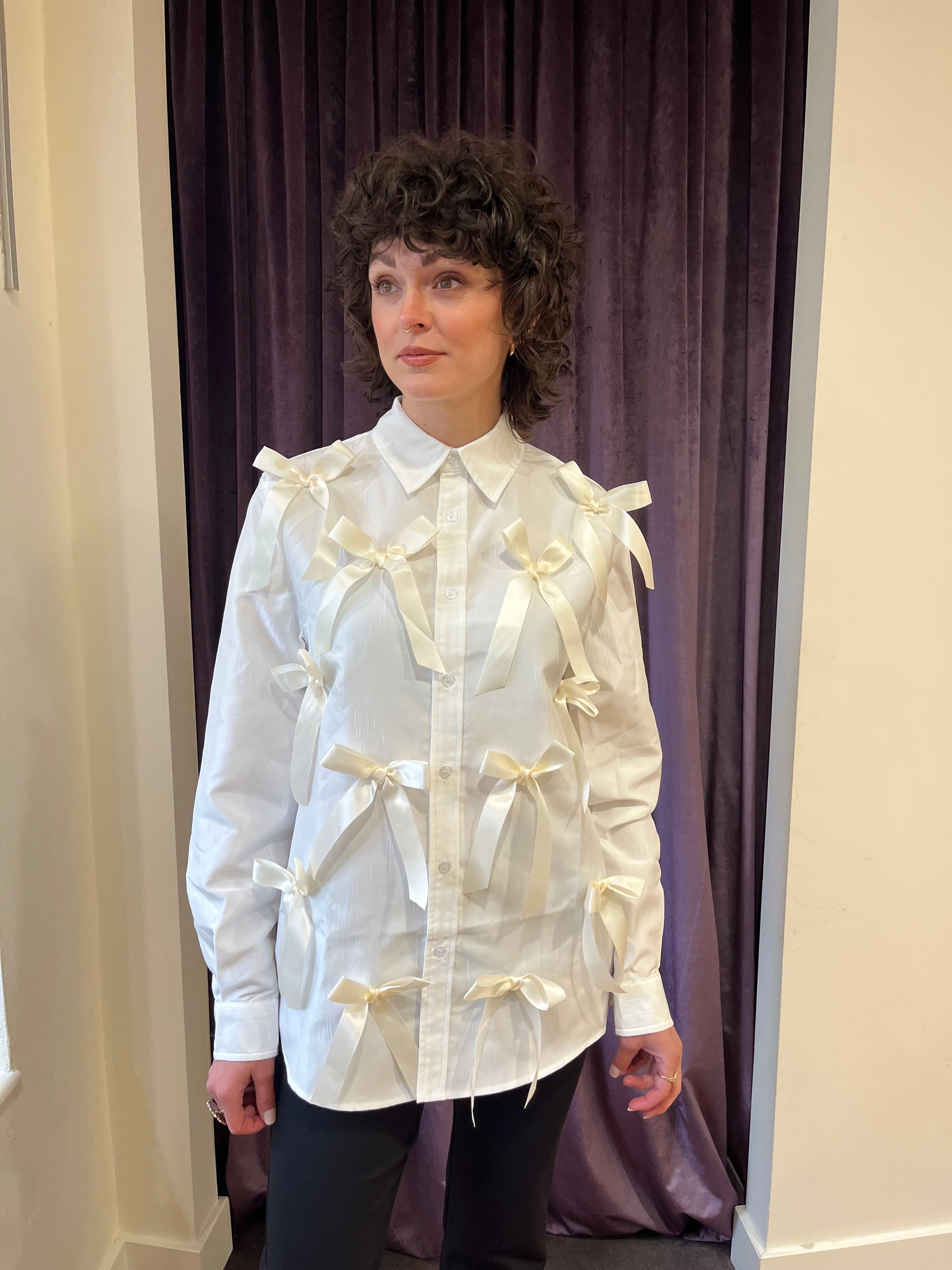 SISTER JANE SNOWDROP SATIN BOW SHIRT 125
