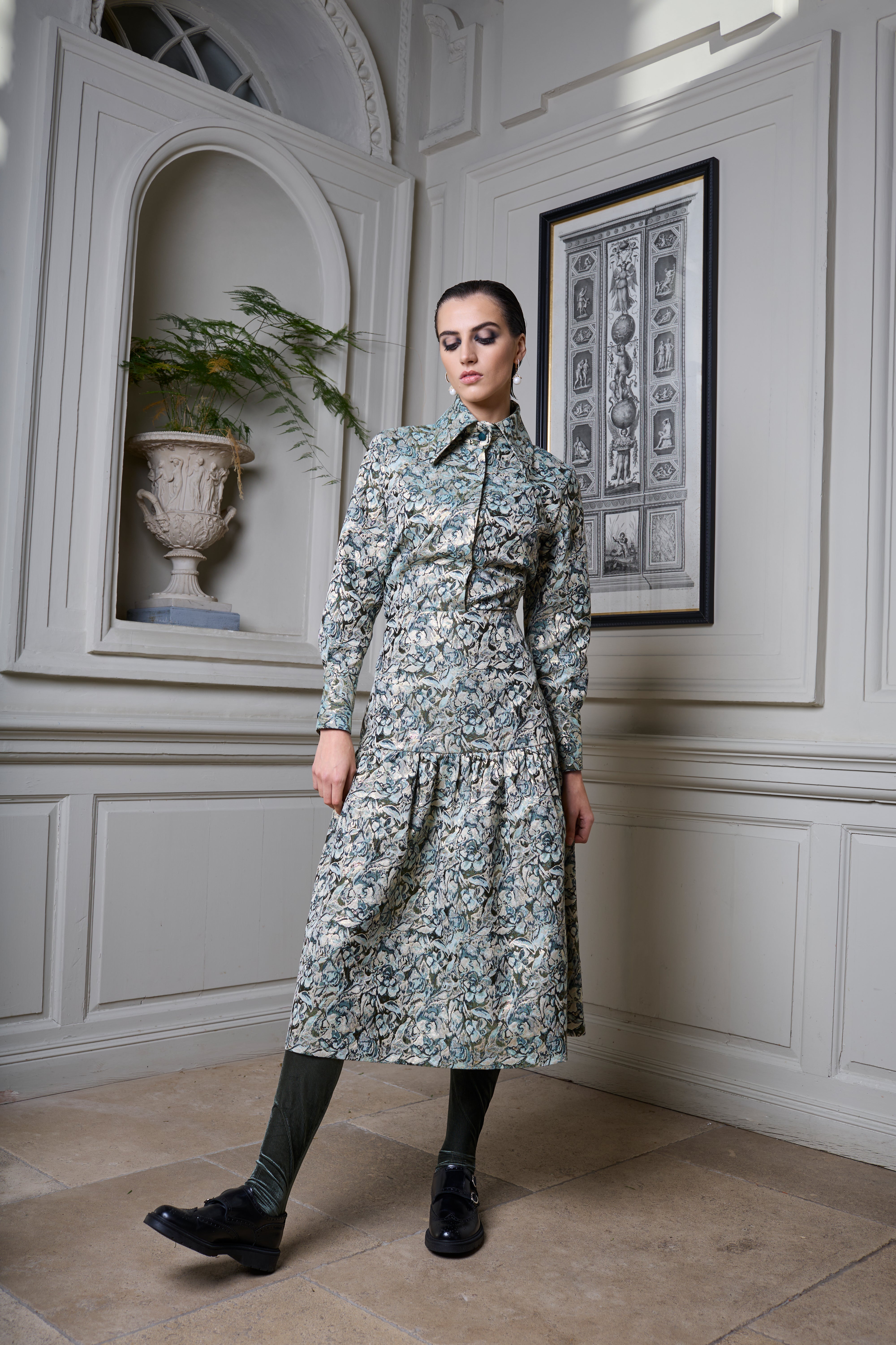 AOIFE LIFESTYLE - STRUCTURED SHIRT FLORAL BLUE METALLIC-SSF 126