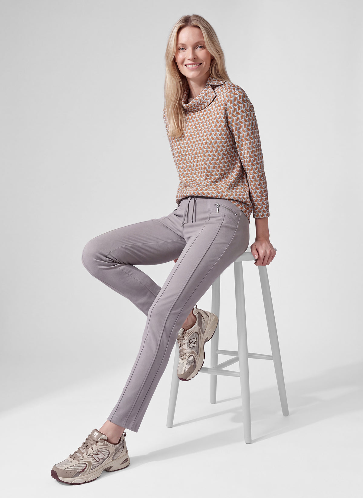 RABE GREY PULL ON TROUSERS 57-121454 226