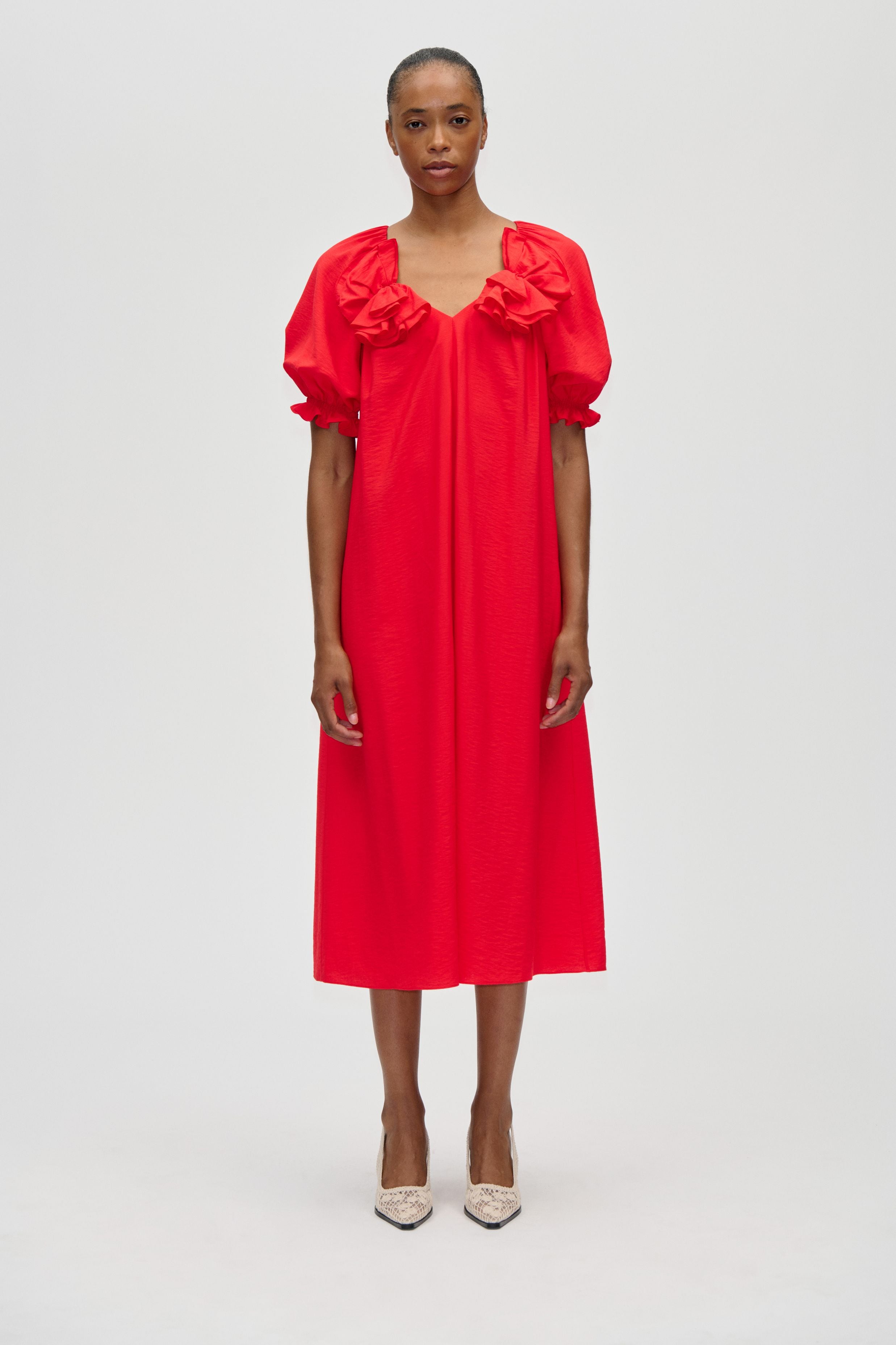 STINE GOYA Solid Viscose, Puff Sleeve Detail Long Dress SG-SS26-D266-2507 126