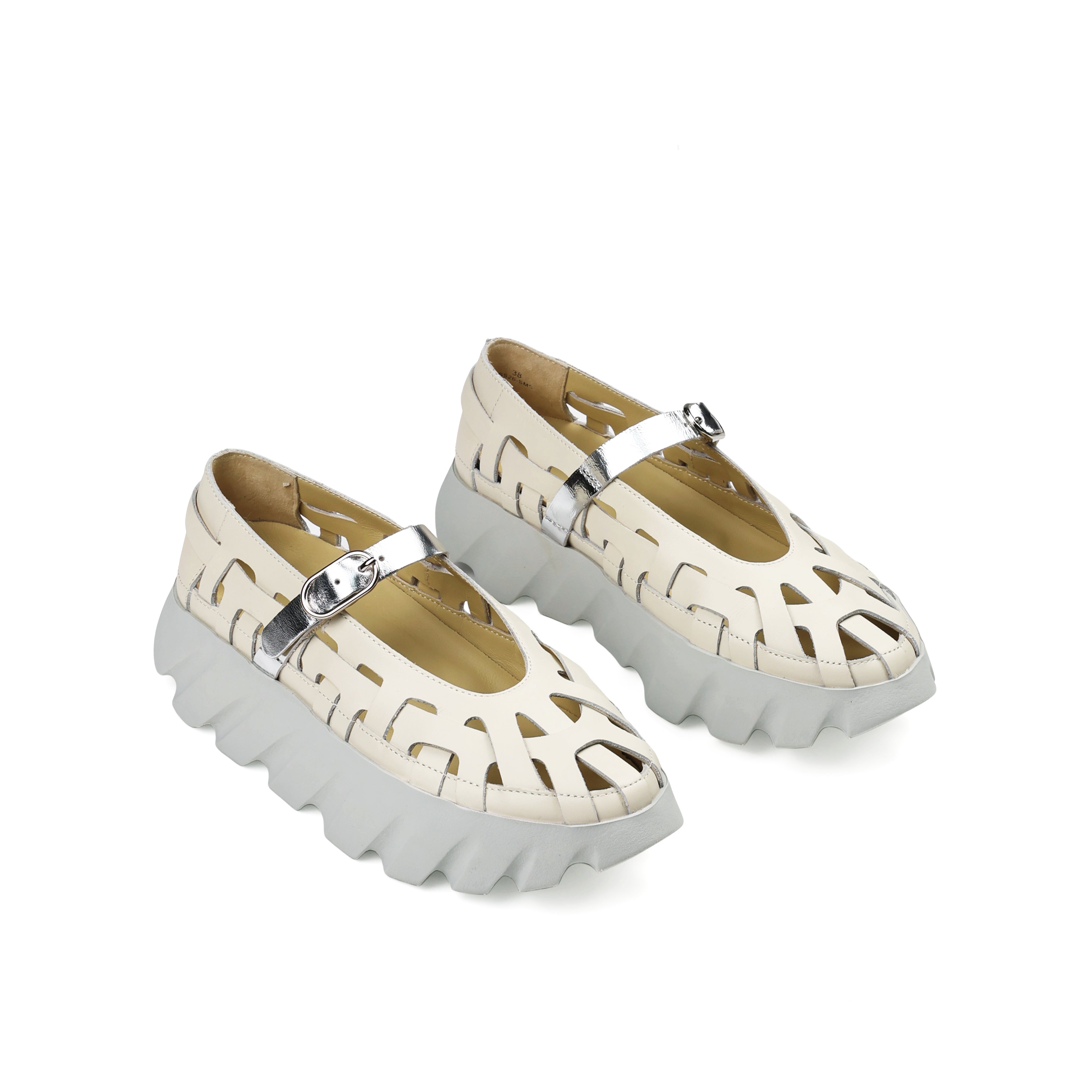 4CCCCEES WHITE MARY JANE TURA LEX 126