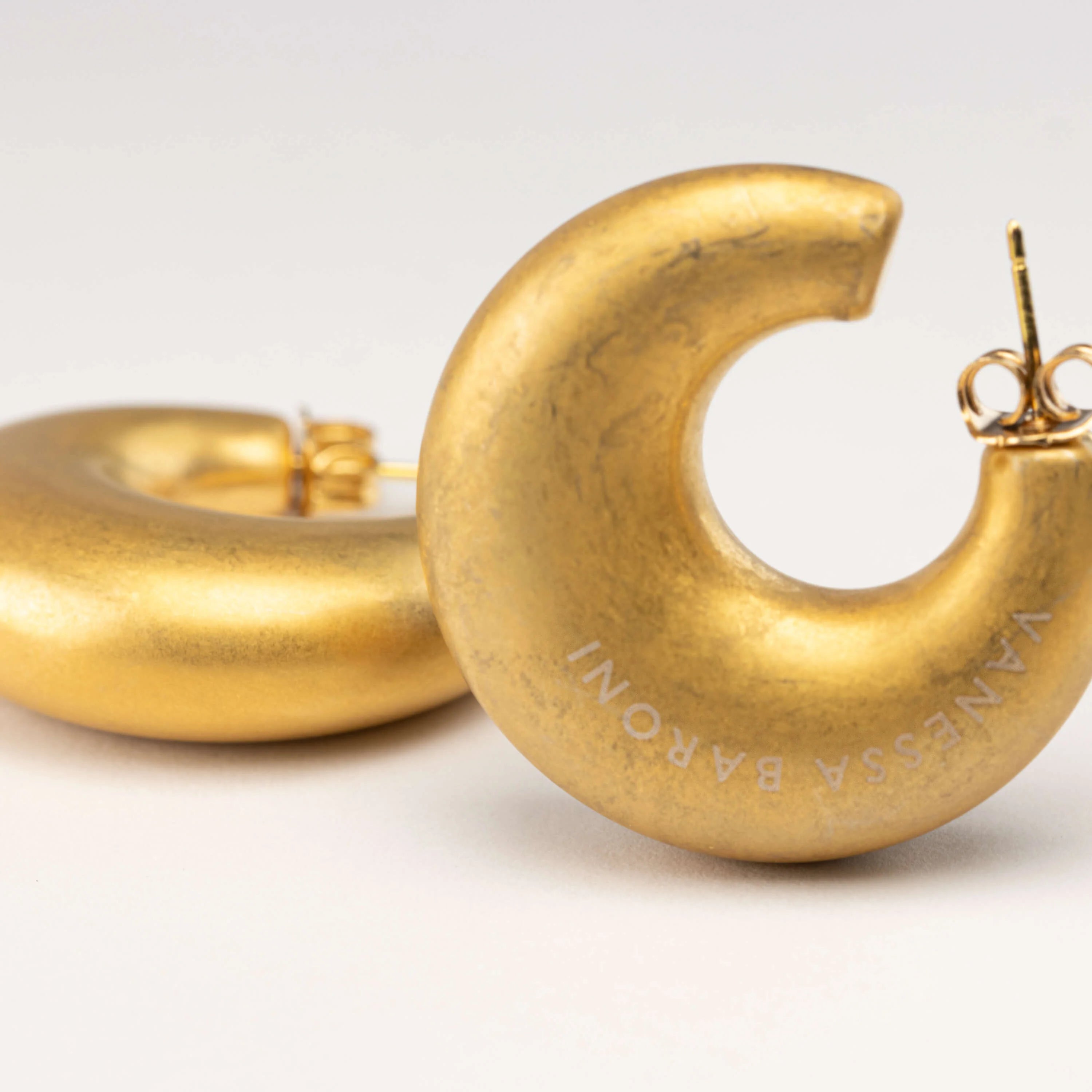 VANESSA BARONI MOON EARRING 228 223