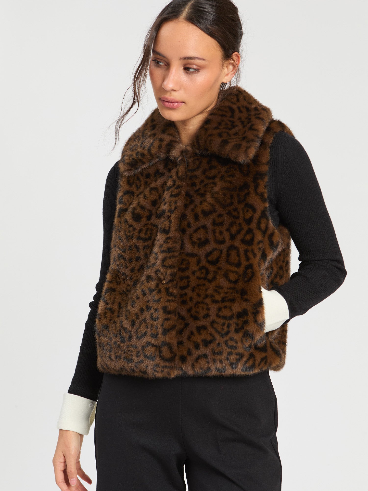 vilagallo animal print fur gilet 33765