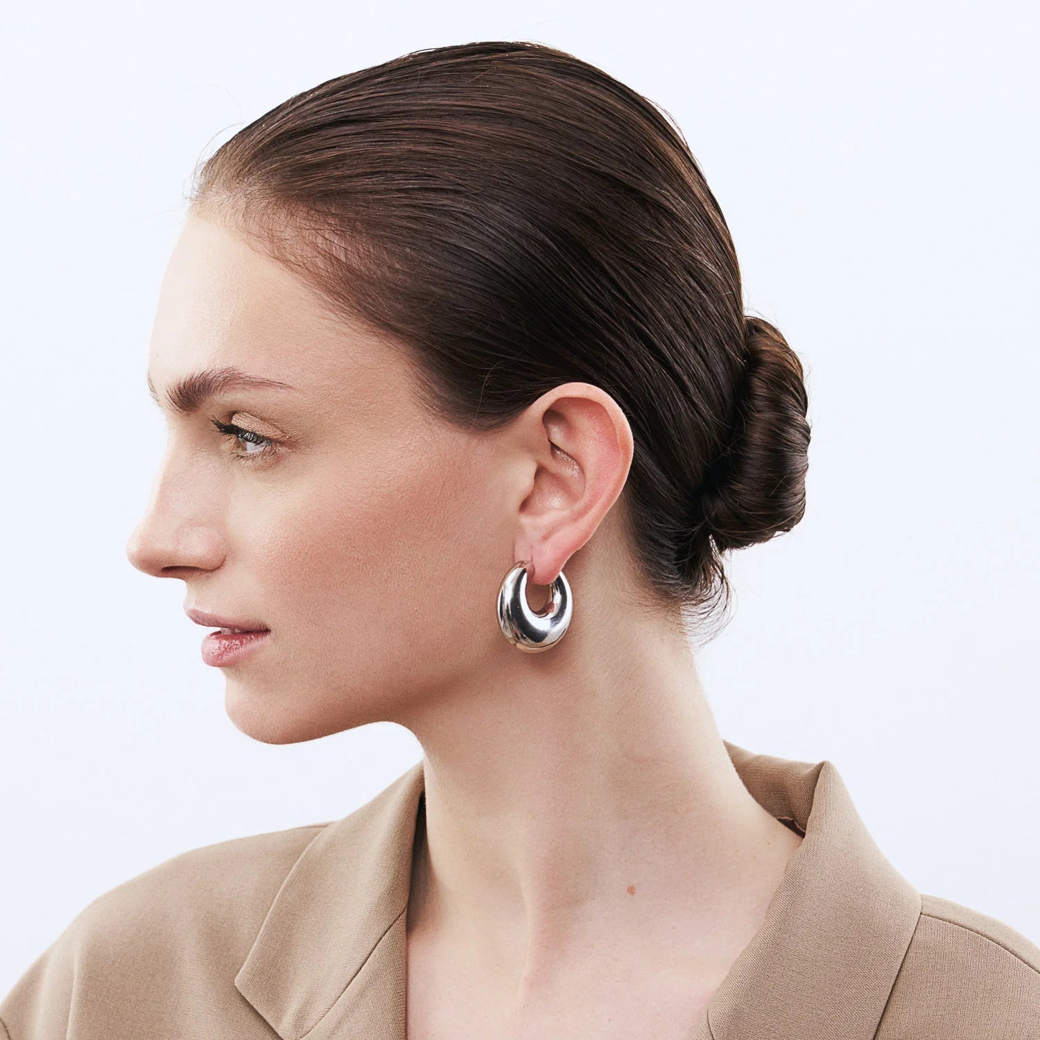 VANESSA BARONI MOON EARRING 228 223