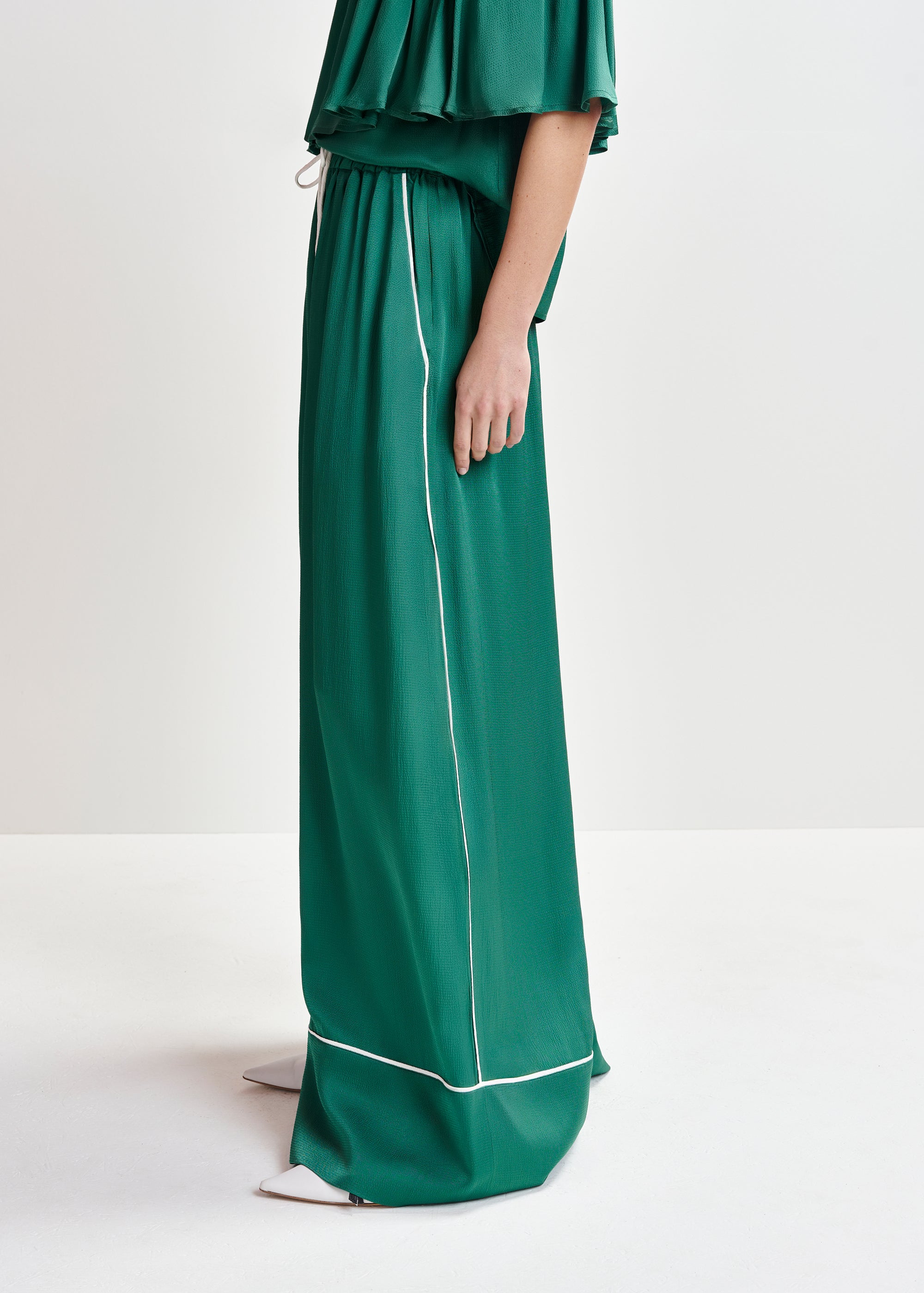 ESSENTIEL ANTWERP HONTGOMERY GREEN WOVEN PANTS 125
