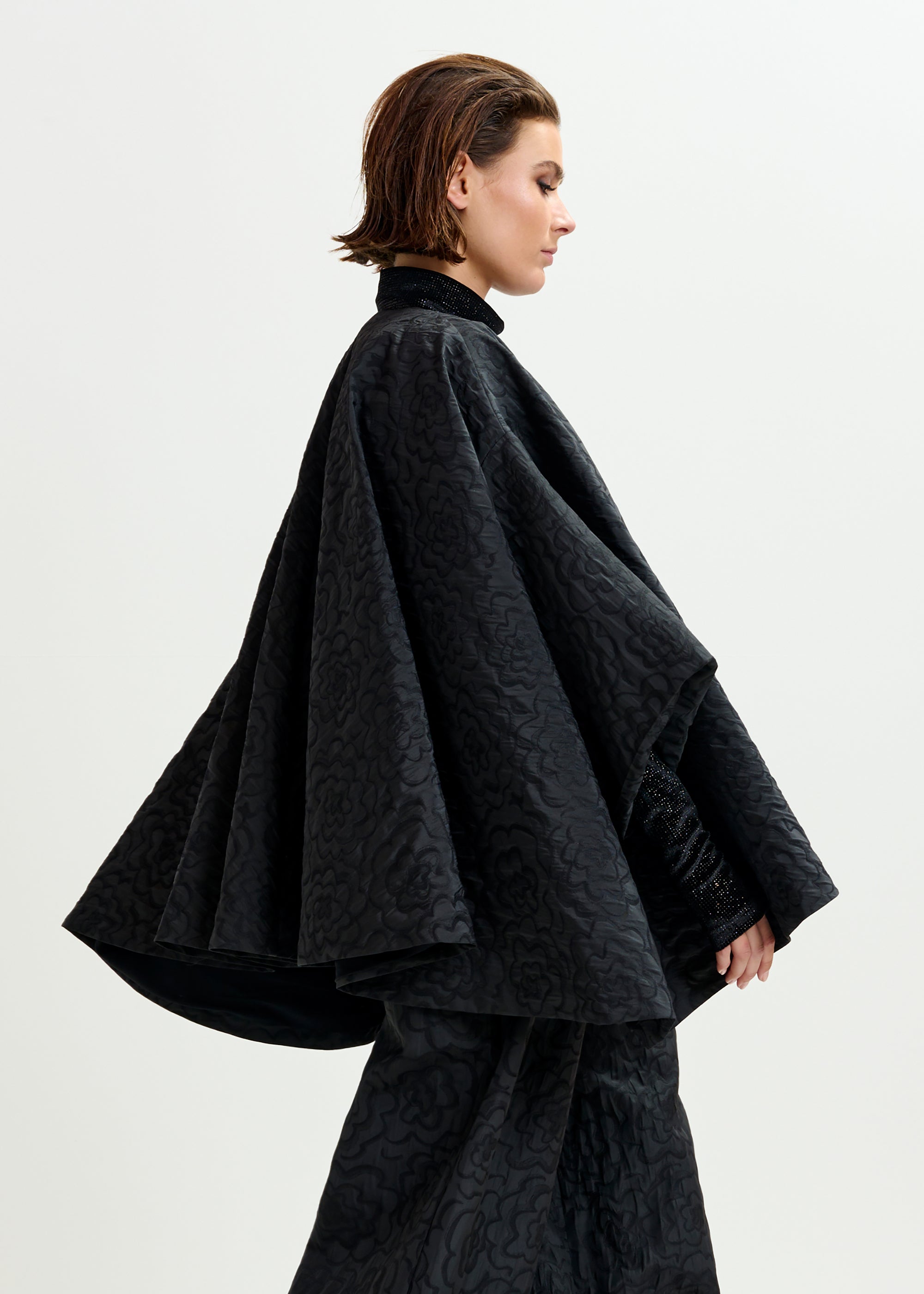 ESSENTIEL ANTWERP IDANCE OVERSIZED BLACK JACKET 225