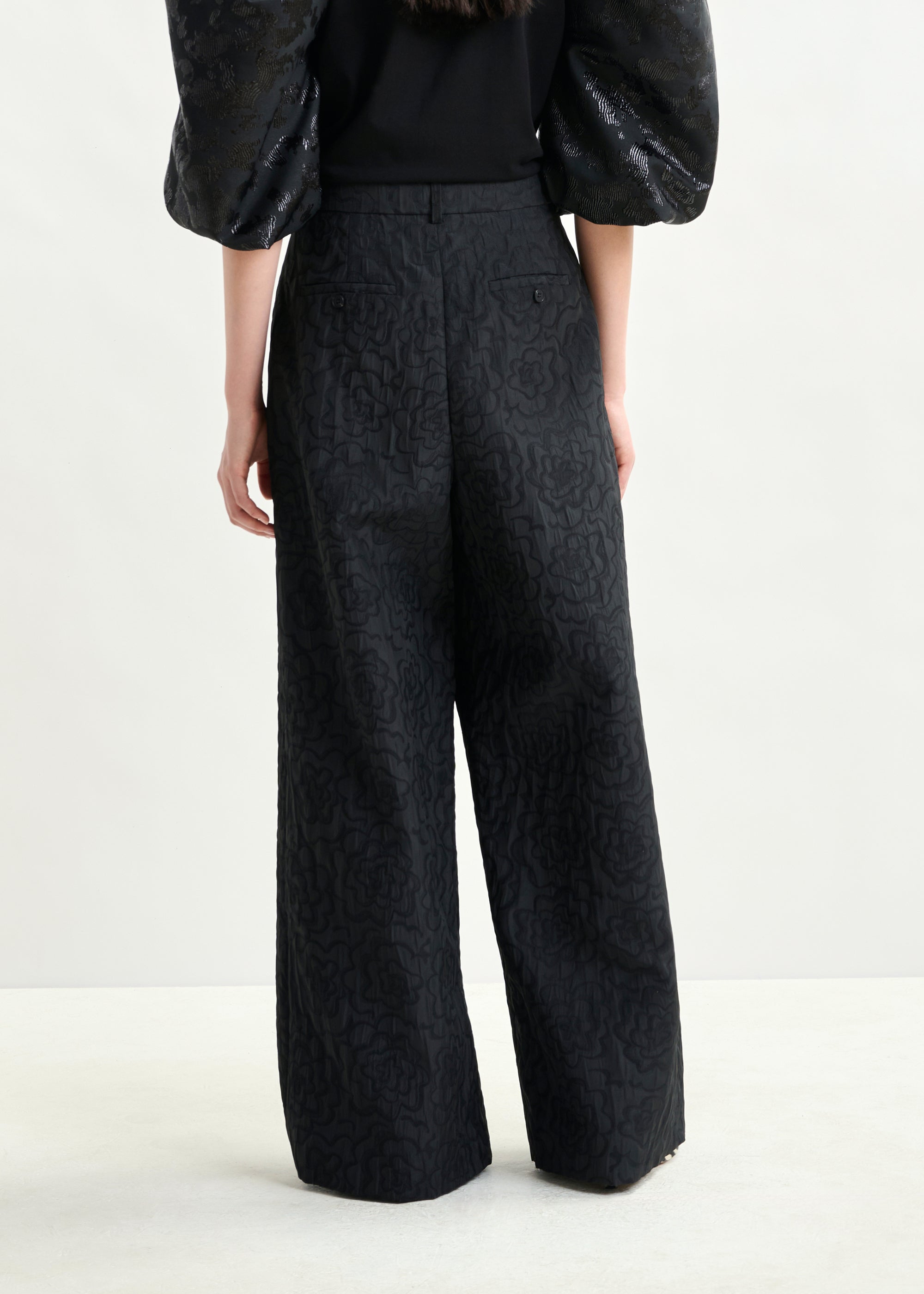 ESSENTIEL ANTWERP INSTORE WIDE LEG BLACK PANTS 225
