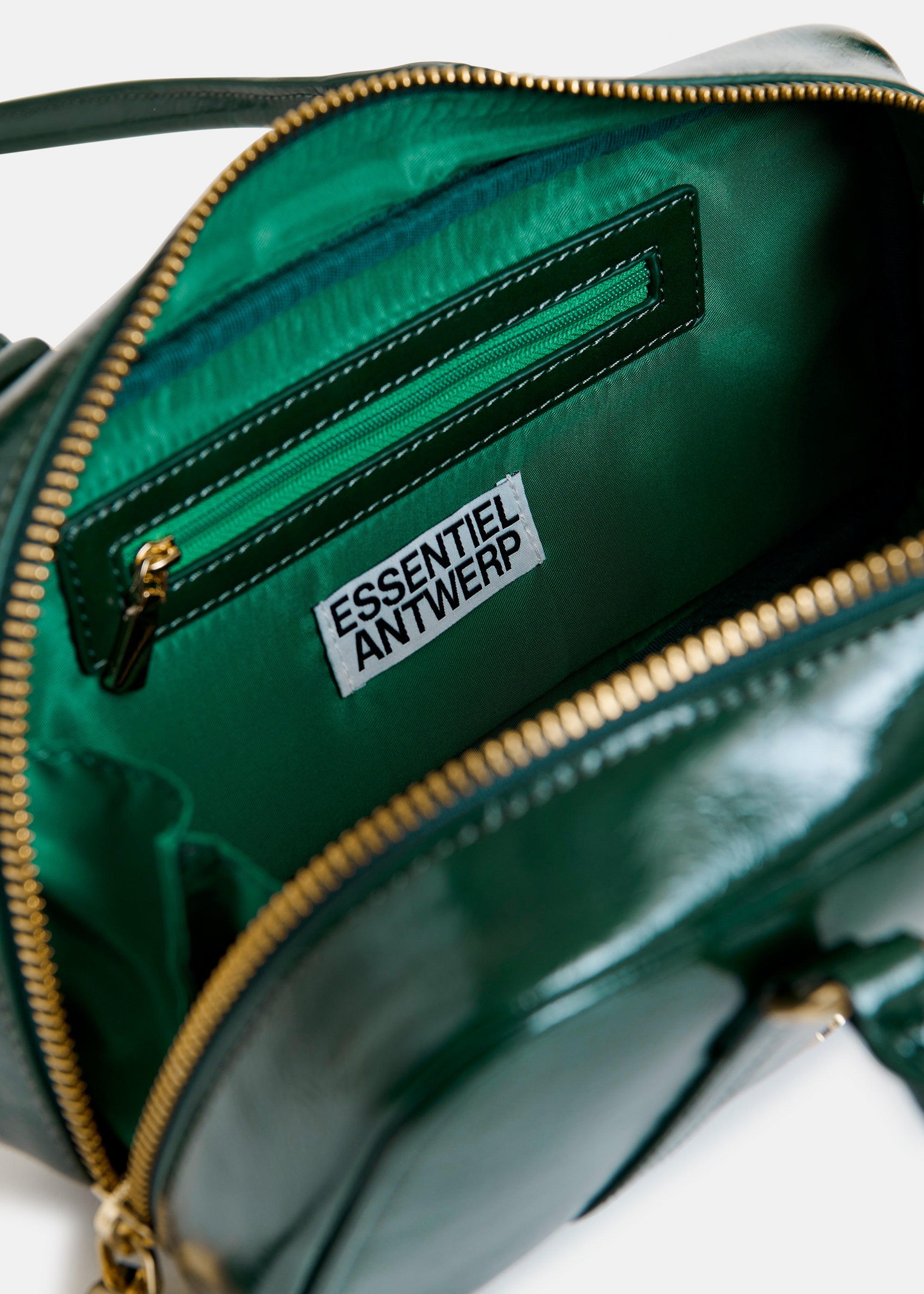 ESSENTIEL ANTWERP IZODIAC GREEN BAG 225