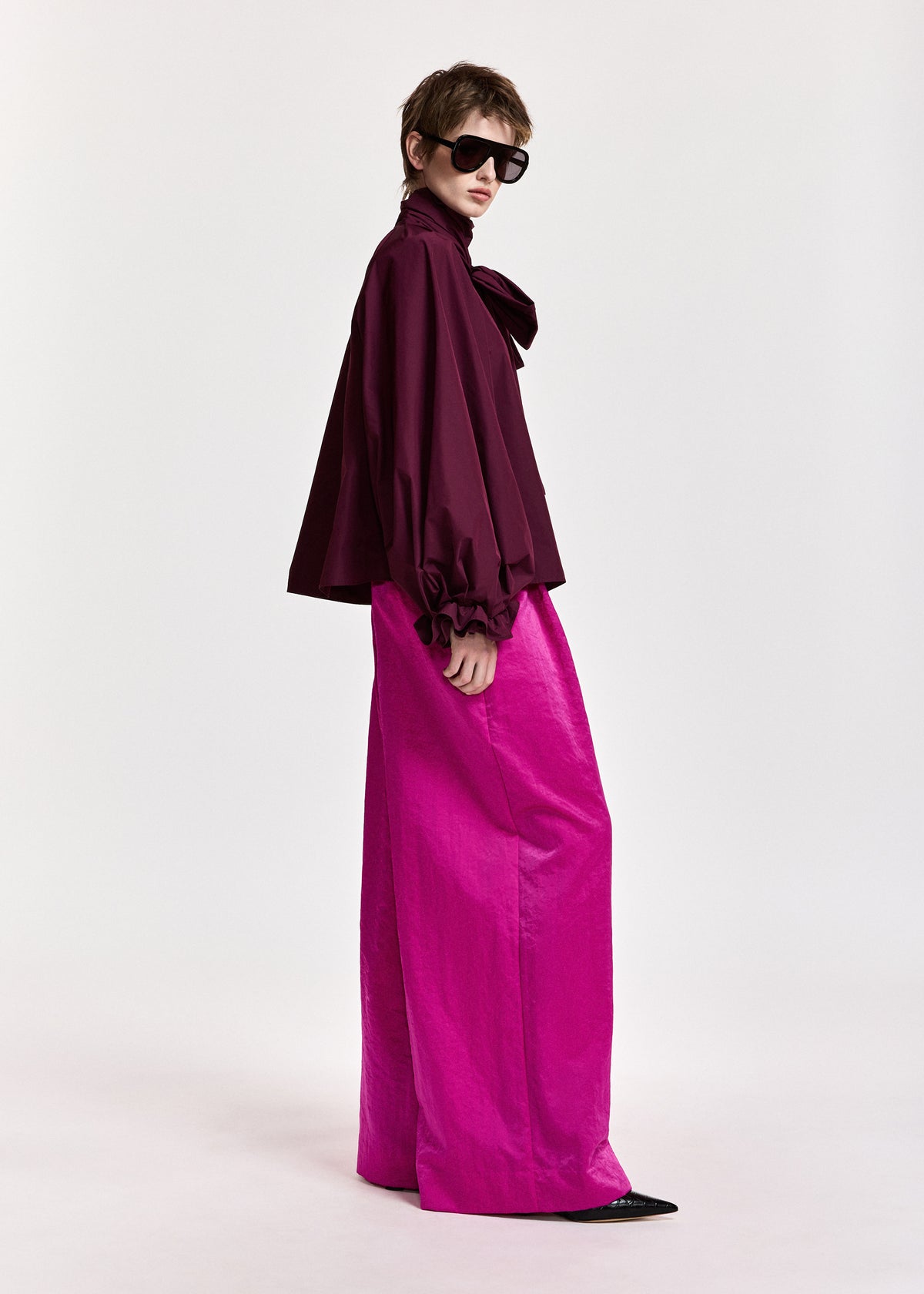 ESSENTIEL ANTWERP WINE KEILY PUSSY BOW TIE TOP 226