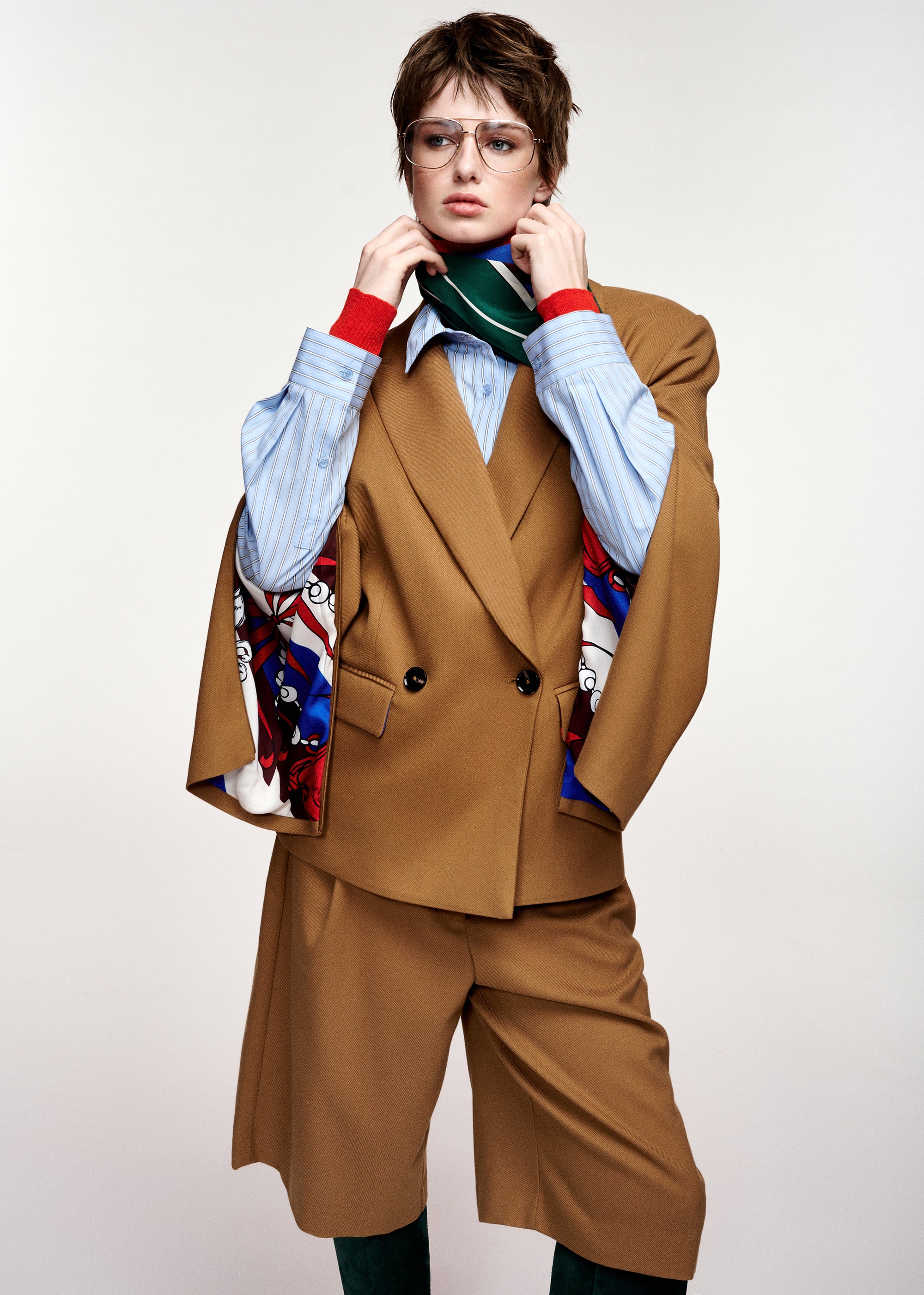 ESSENTIEL ANTWERP BEIGE KENDRA OVERSIZED BLAZER 226