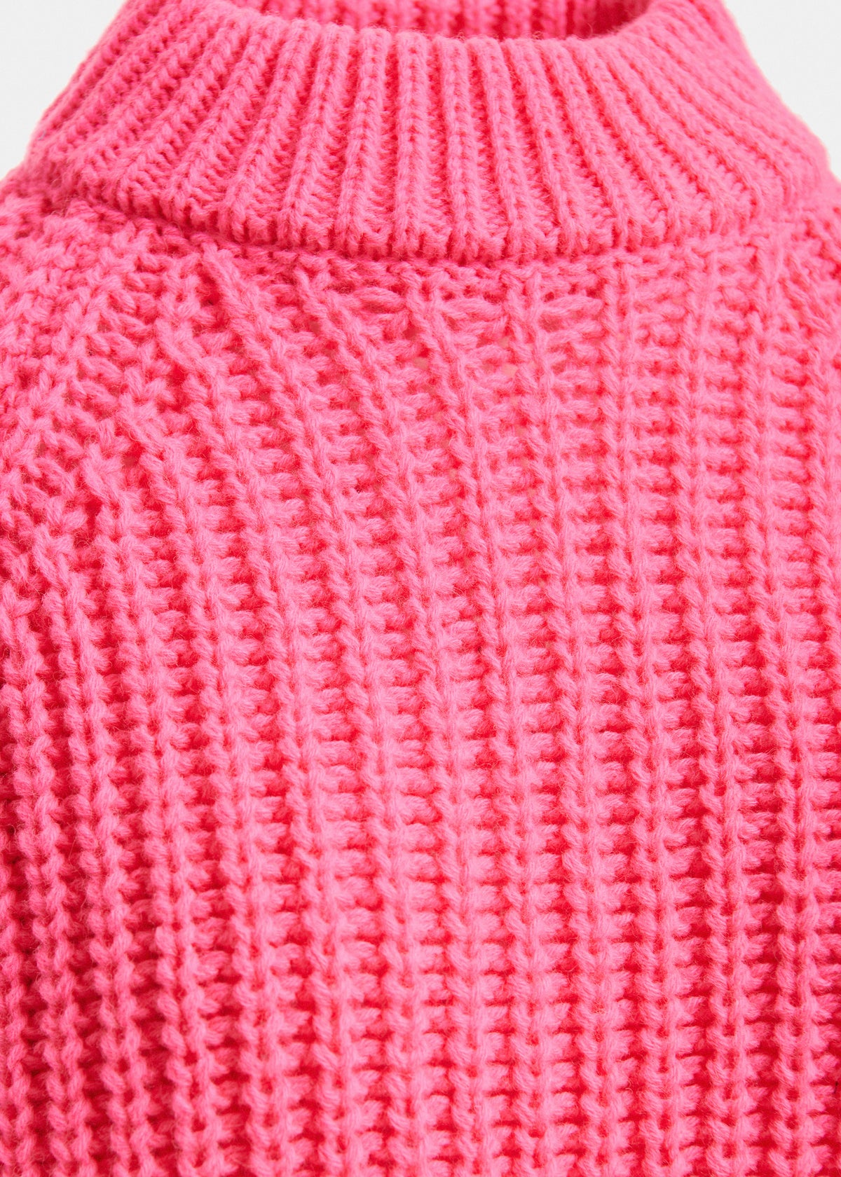ESSENTIEL ANTWERP PINK KRISTIAN KNITTED PULLOVER 226