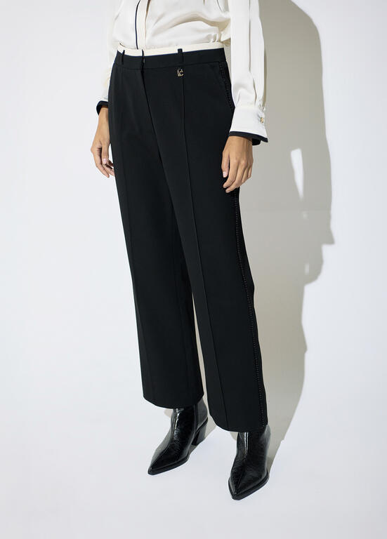 LOLA CASADEMUNT BLACK TROUSERS LF2614011 226