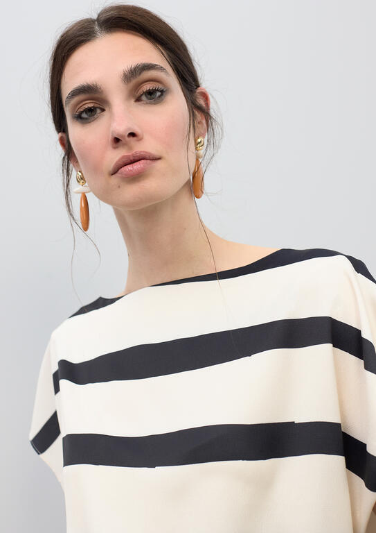LOLA CASADEMUNT CREAM-BLACK SATIN STRIPE BLOUSE LS2615090 126