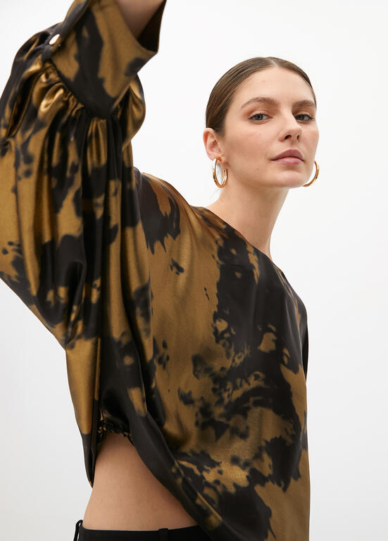 LOLA CASADEMUNT GOLD OVERSIZED TOP 2515021 225
